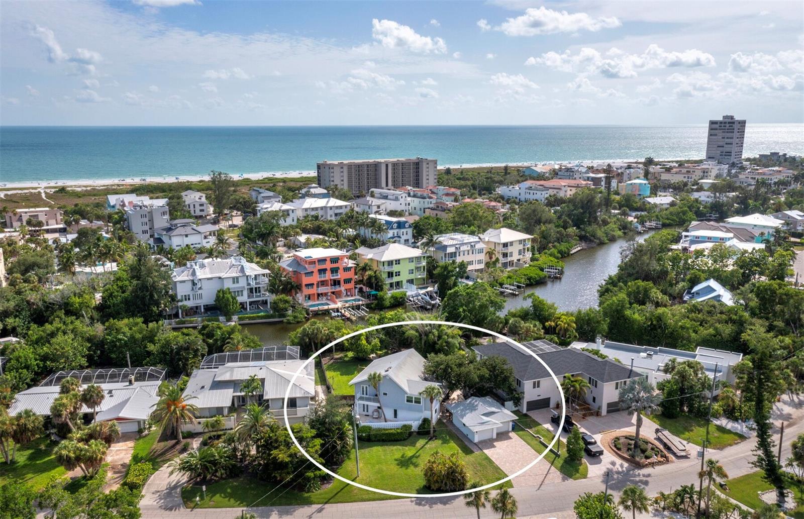430 Island Cir, Sarasota, FL 34242 — photo 3 of 61