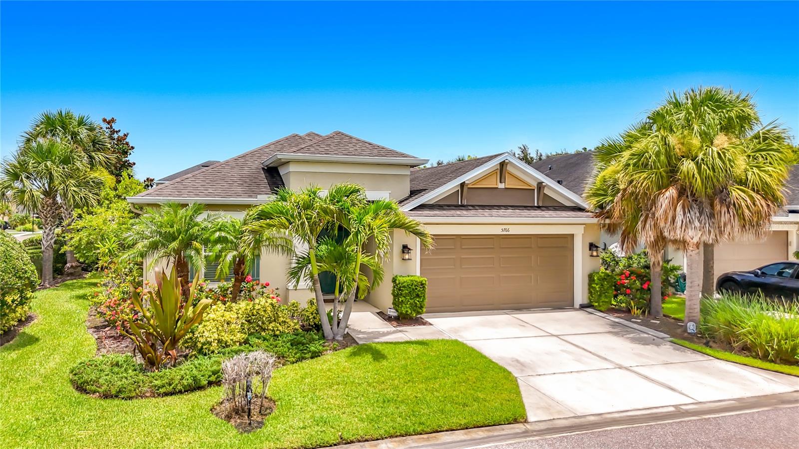 5766 Maypop Cir, Sarasota, FL 34238 — photo 2 of 60