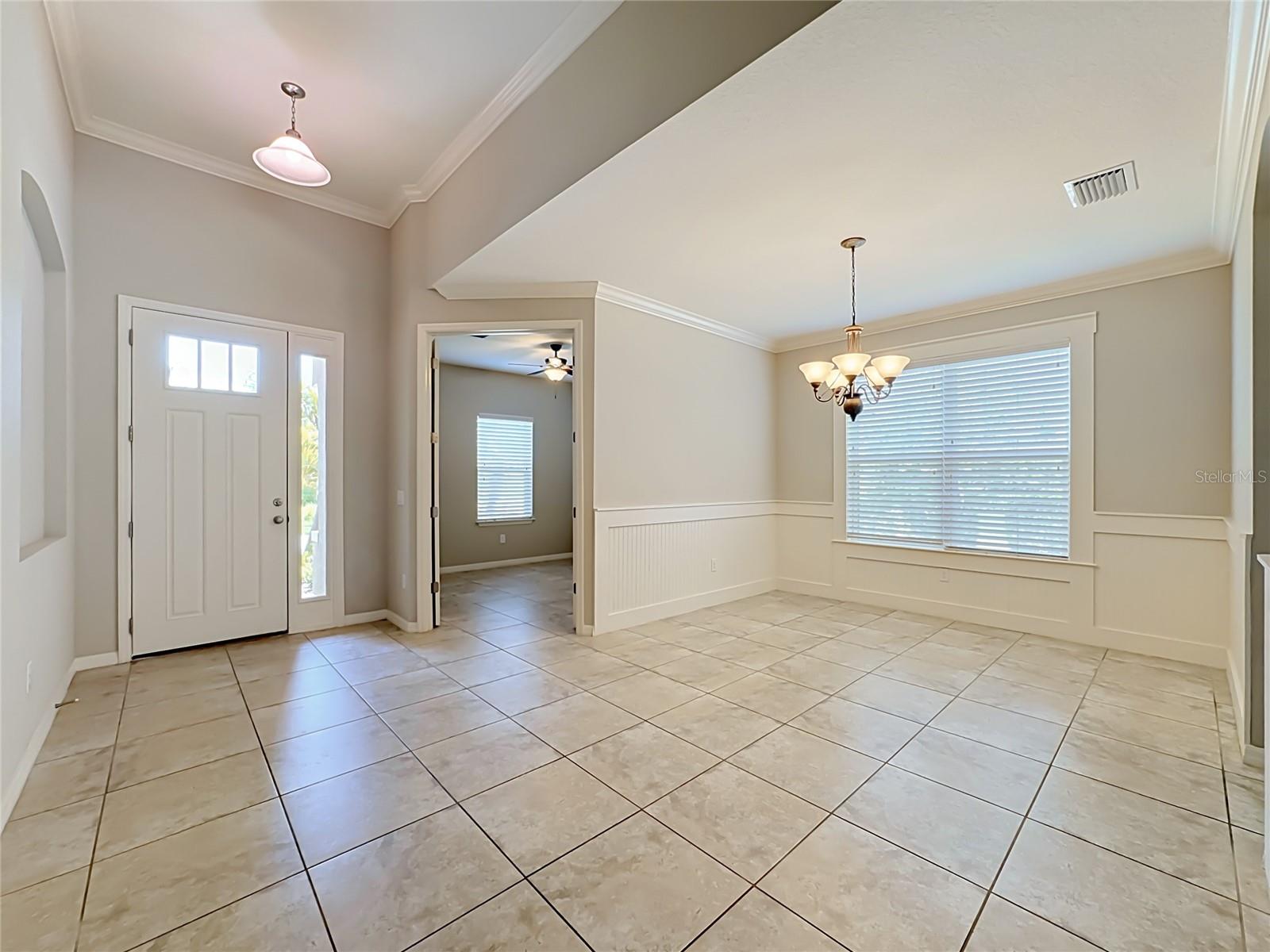 5766 Maypop Cir, Sarasota, FL 34238 — photo 11 of 60