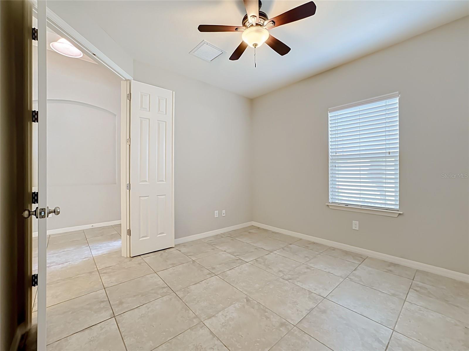 5766 Maypop Cir, Sarasota, FL 34238 — photo 12 of 60