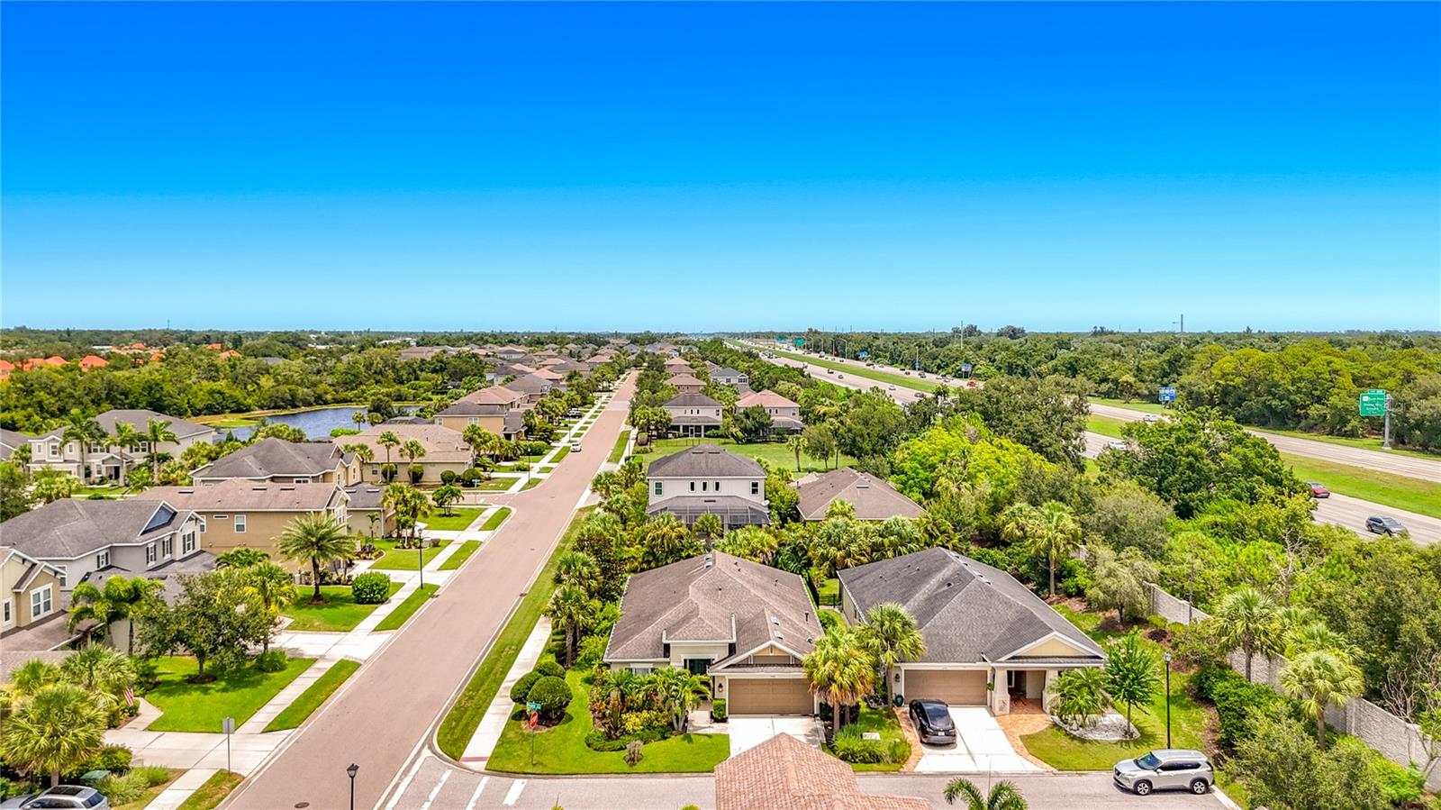 5766 Maypop Cir, Sarasota, FL 34238 — photo 5 of 60