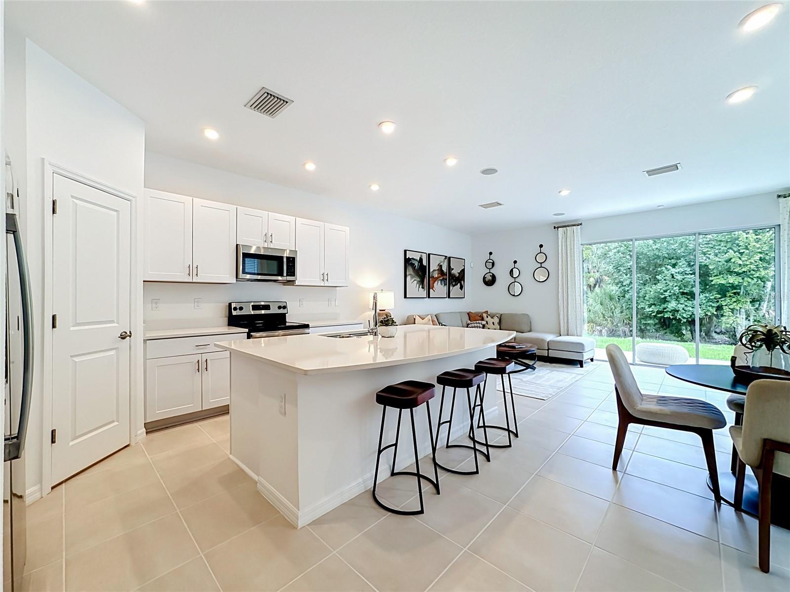 8429 Lunar Skye St, Sarasota, FL 34241 — photo 5 of 39