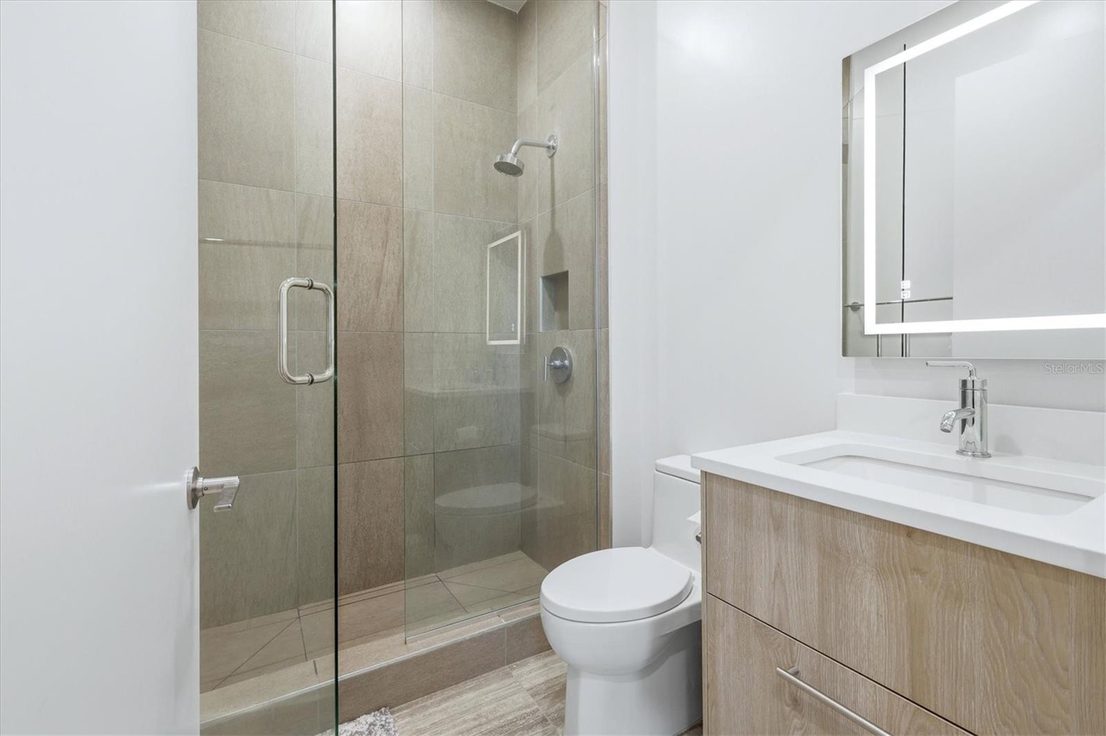 33 S Palm Ave #1503, Sarasota, FL 34236 — photo 34 of 55