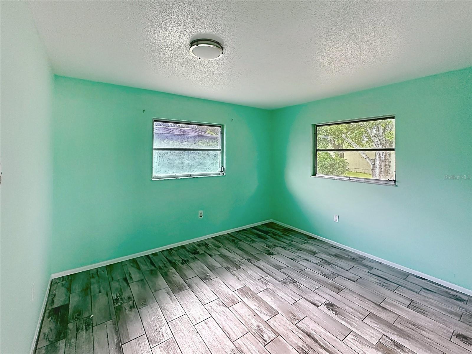 1093 N Cypress Point Dr, Venice, FL 34293 — photo 19 of 33