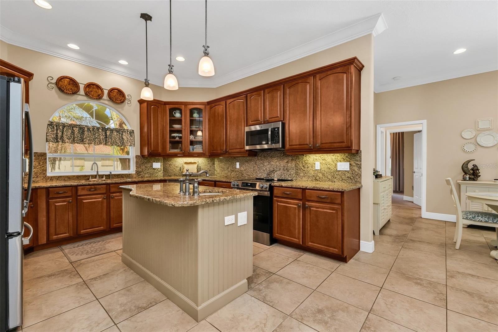 Kitchen, all new appliances 2026