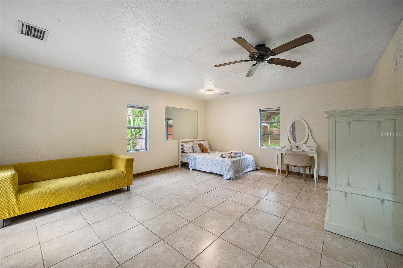 4102 Royal Palm Ave, Sarasota, FL 34234 — photo 18 of 46