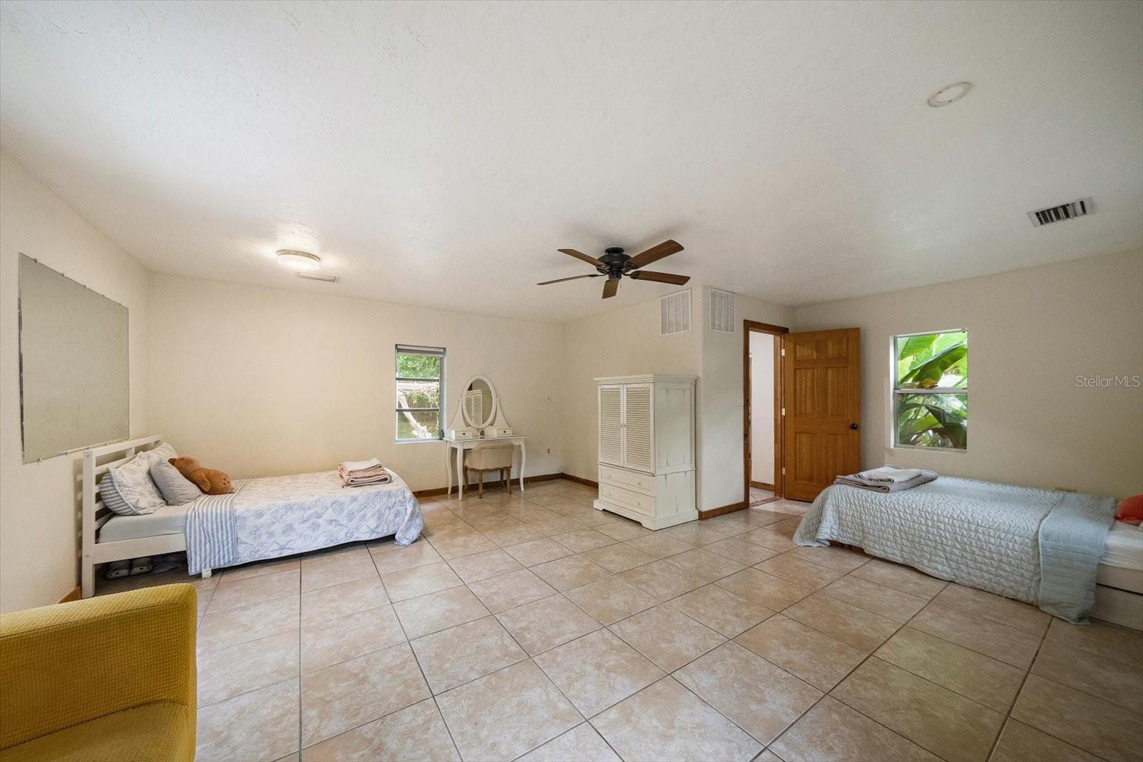4102 Royal Palm Ave, Sarasota, FL 34234 — photo 19 of 46
