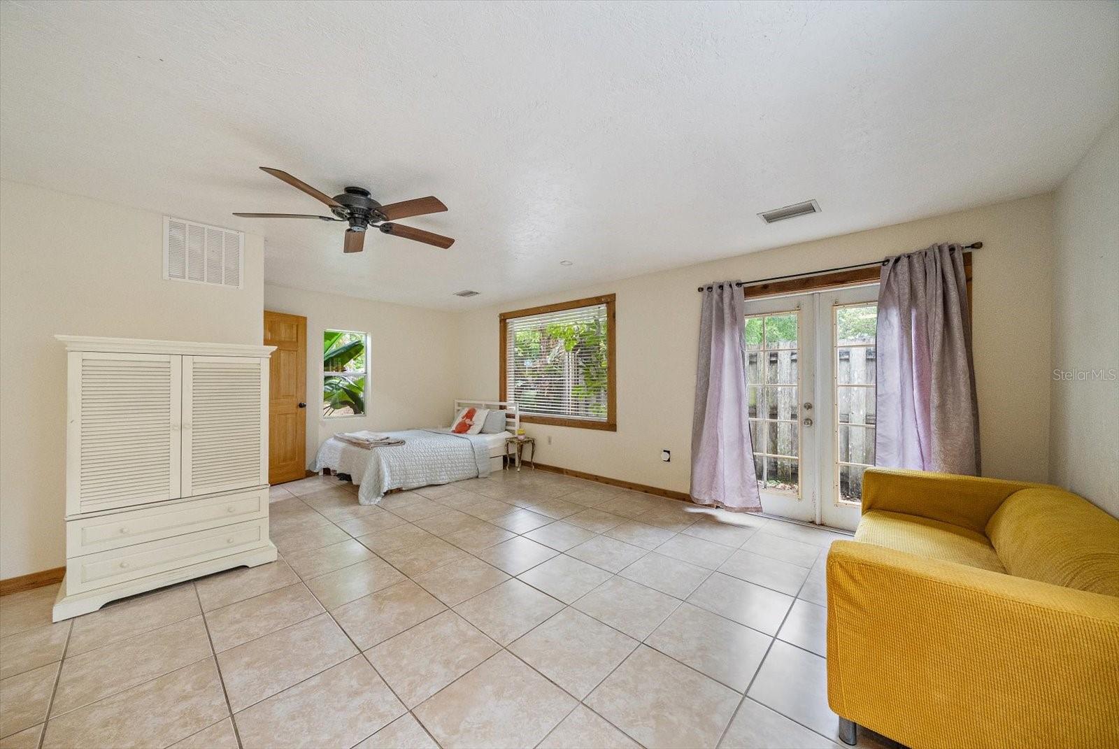 4102 Royal Palm Ave, Sarasota, FL 34234 — photo 20 of 46