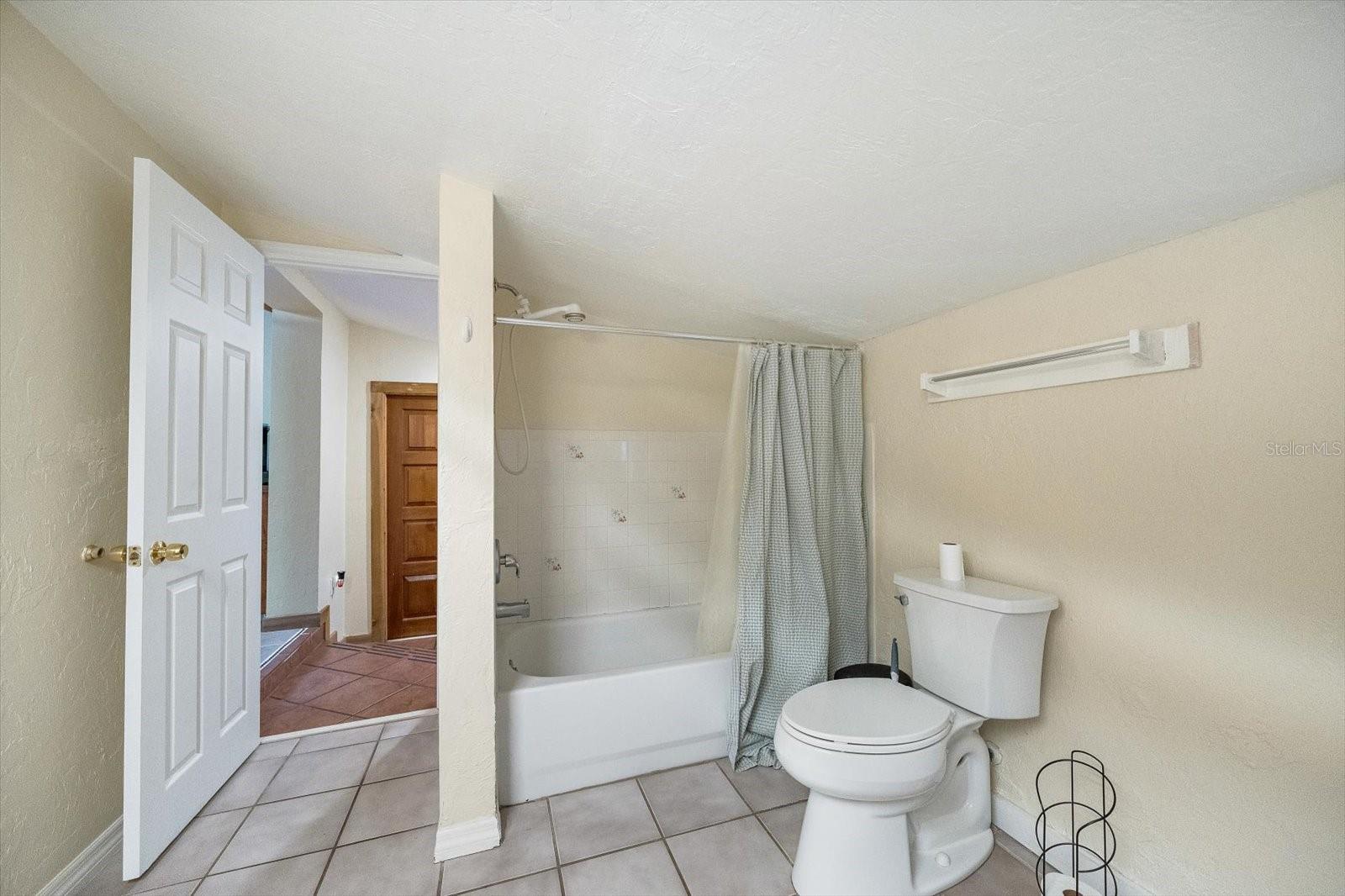 4102 Royal Palm Ave, Sarasota, FL 34234 — photo 22 of 46