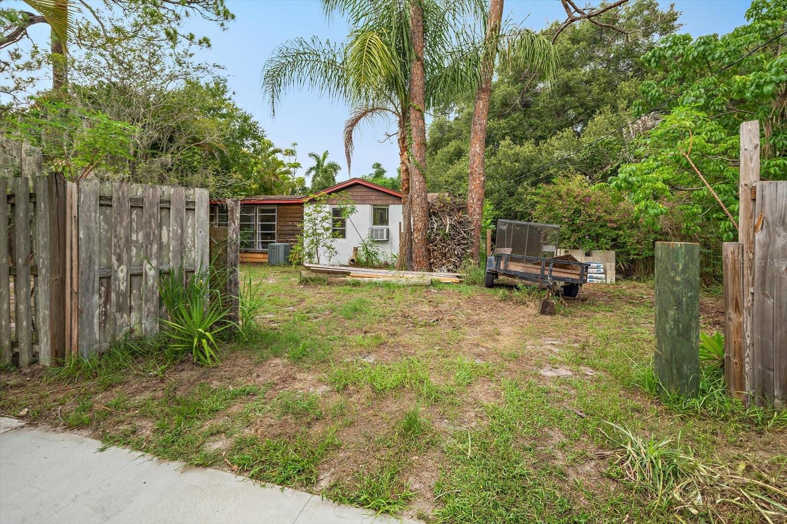 4102 Royal Palm Ave, Sarasota, FL 34234 — photo 33 of 46