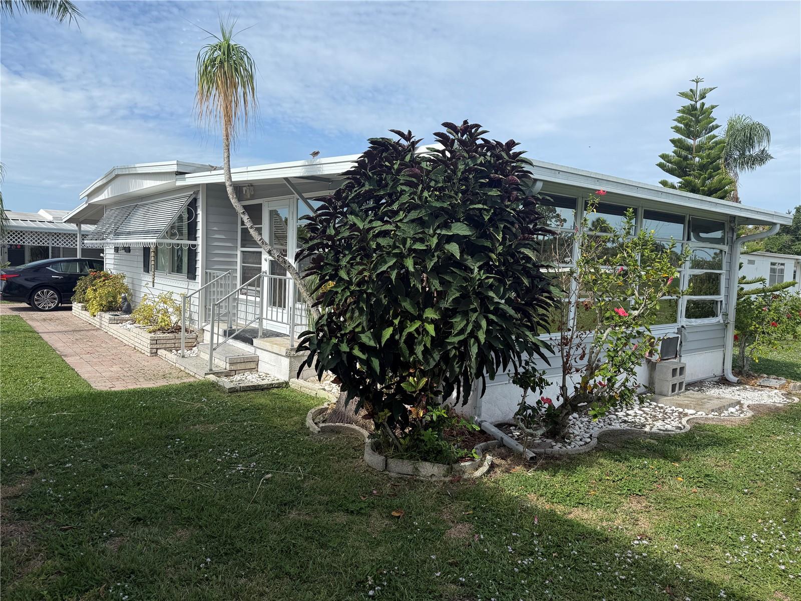 5640 Forsythia Rd, Venice, FL 34293 — photo 14 of 23