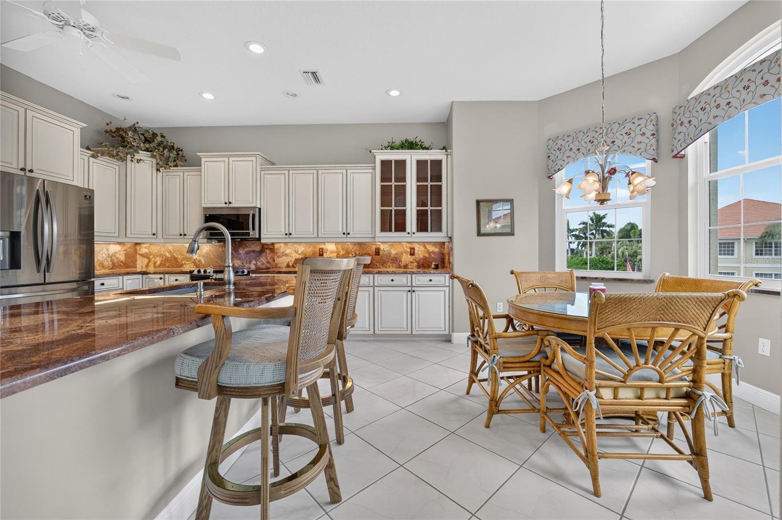 2590 Tarpon Cove Dr #821, Punta Gorda, FL 33950 — photo 11 of 53