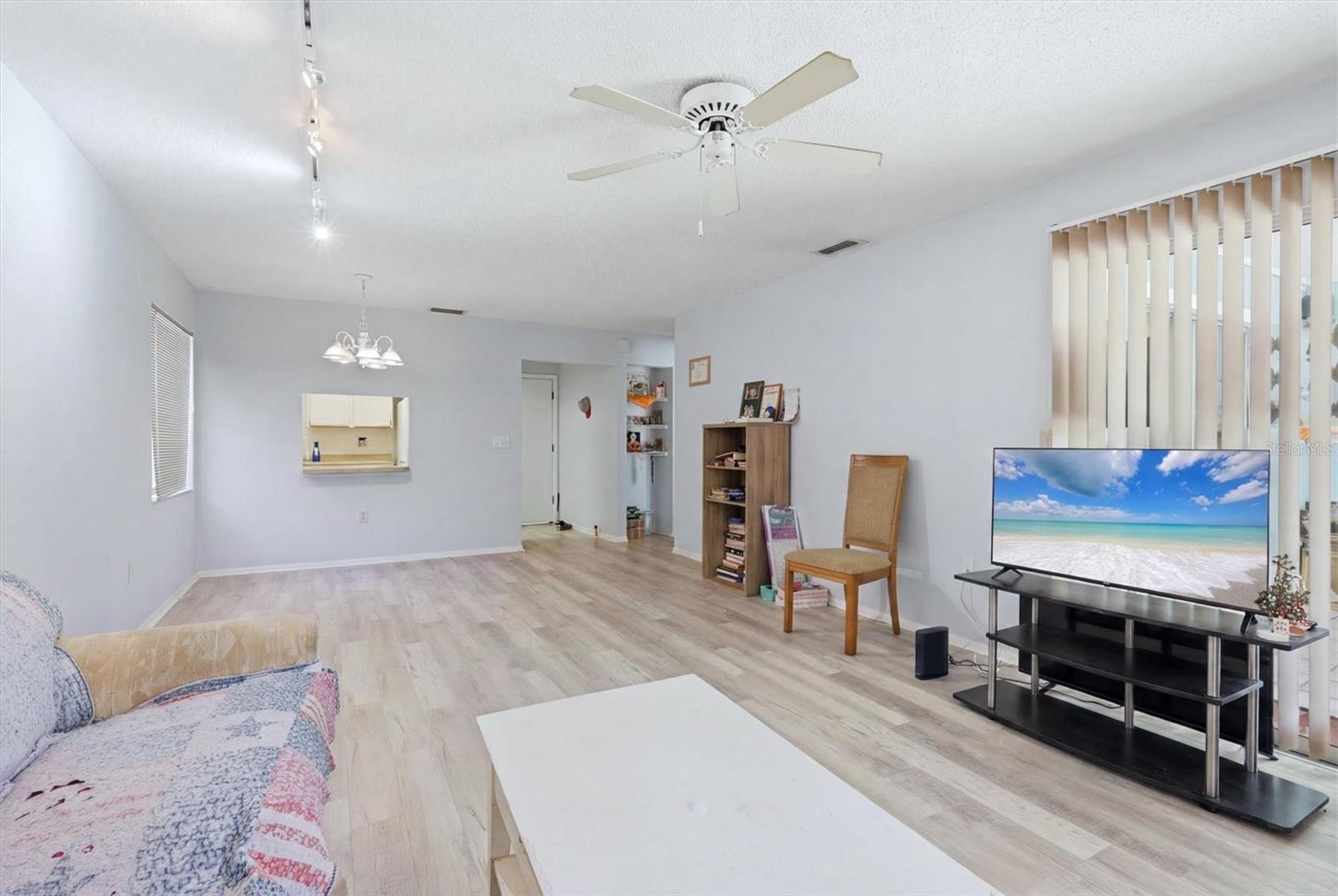 5063 Village Gardens Dr #9, Sarasota, FL 34234 — photo 9 of 40
