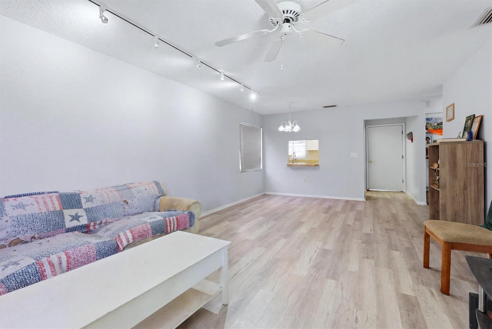 5063 Village Gardens Dr #9, Sarasota, FL 34234 — photo 10 of 40