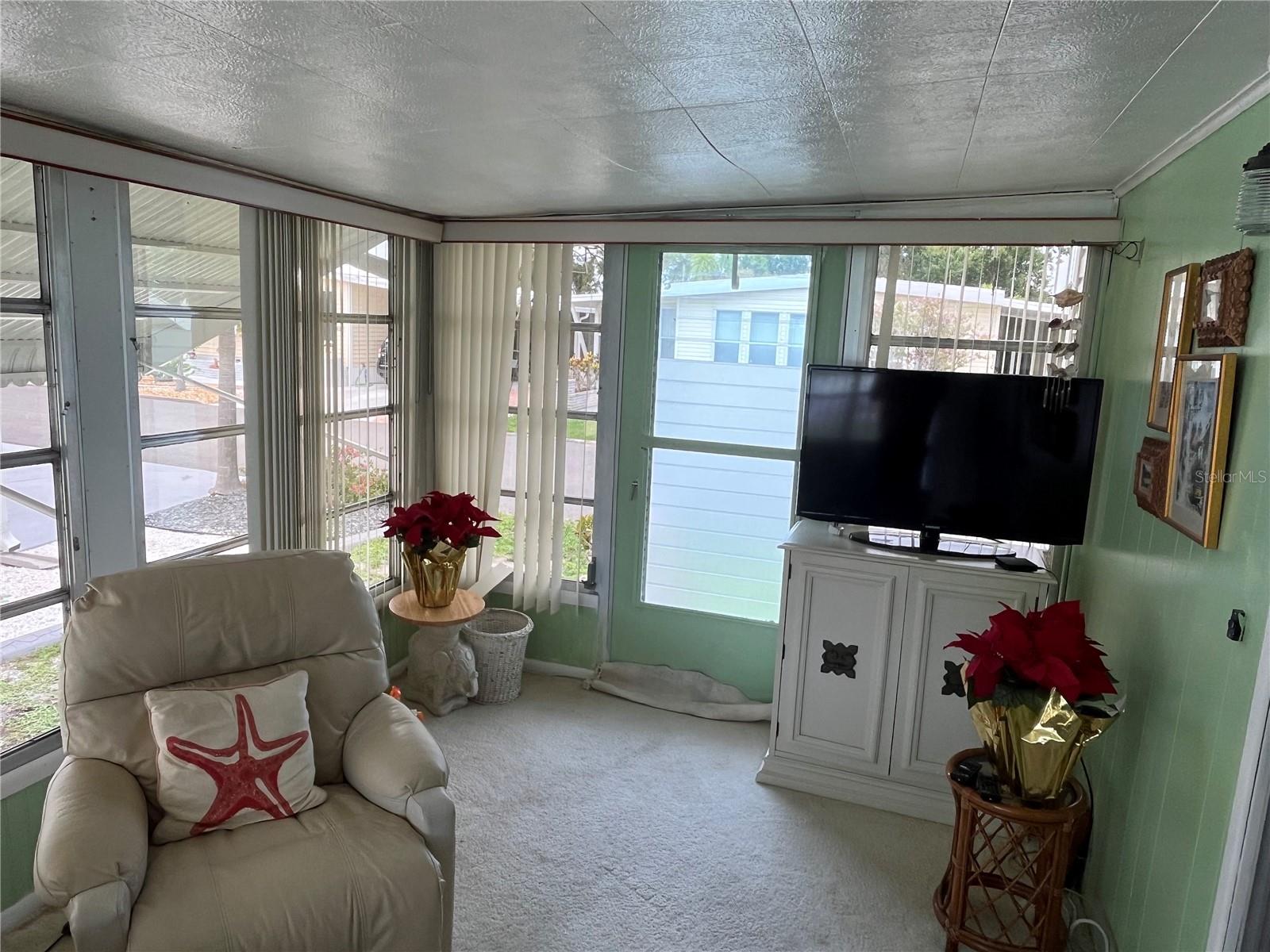 900 Jolanda Cir, Venice, FL 34285 — photo 26 of 46