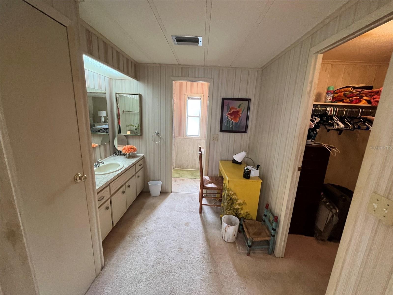 900 Jolanda Cir, Venice, FL 34285 — photo 39 of 46