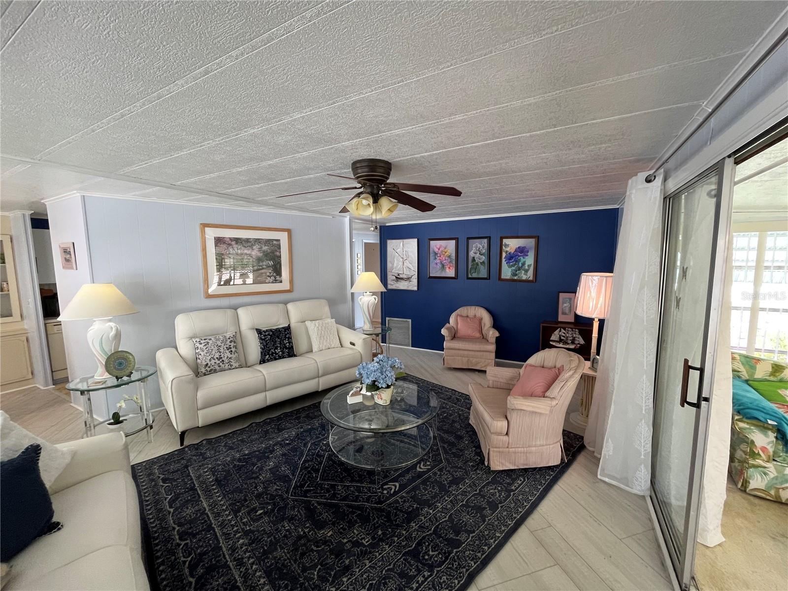 900 Jolanda Cir, Venice, FL 34285 — photo 9 of 46