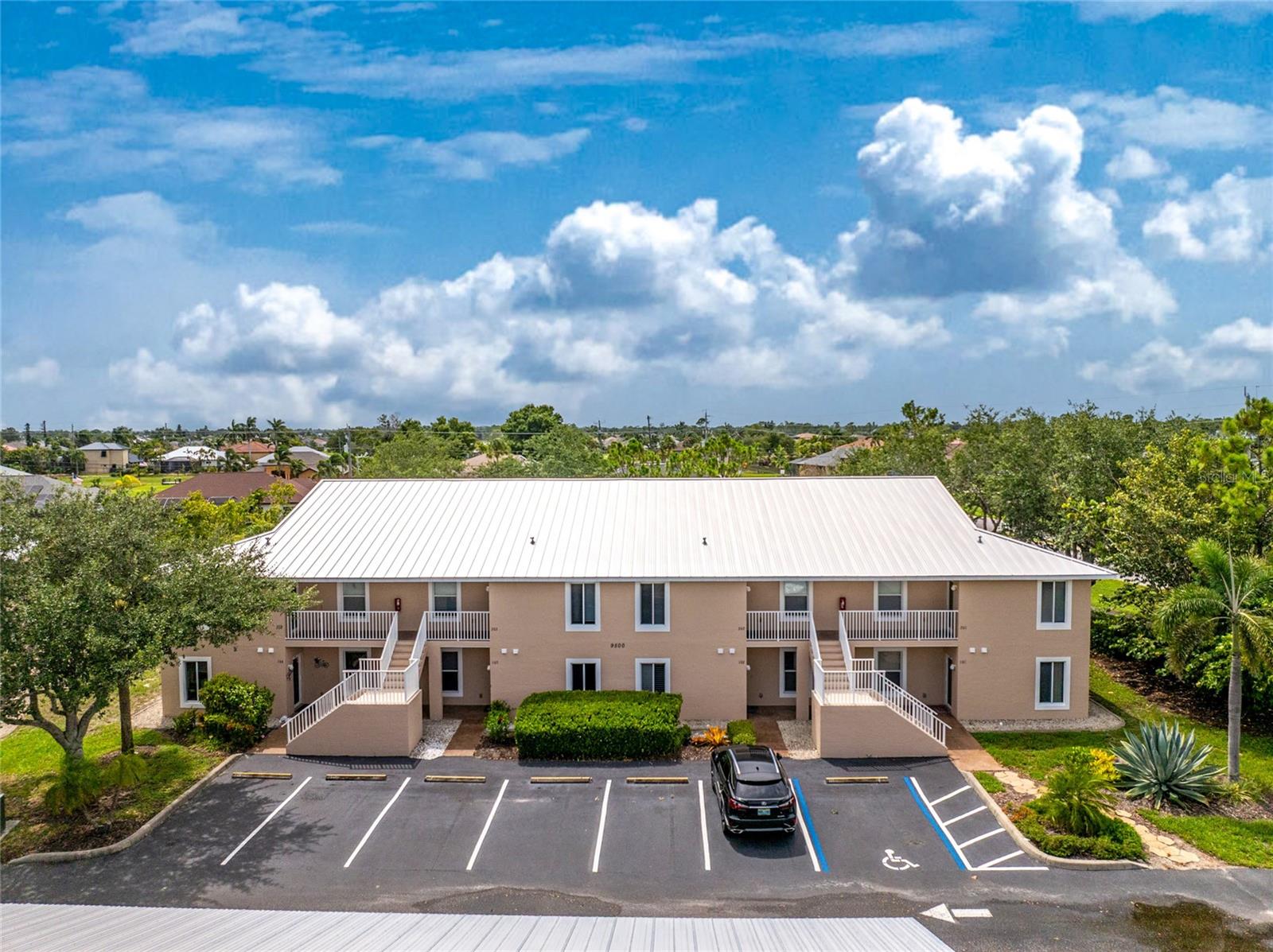 9500 Fiddlers Green Cir #101, Rotonda West, FL 33947 — photo 44 of 57