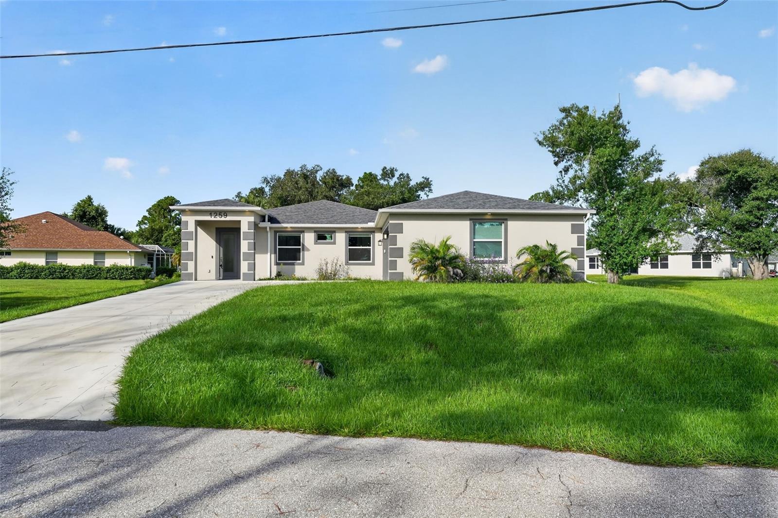 1259 Kaayan St