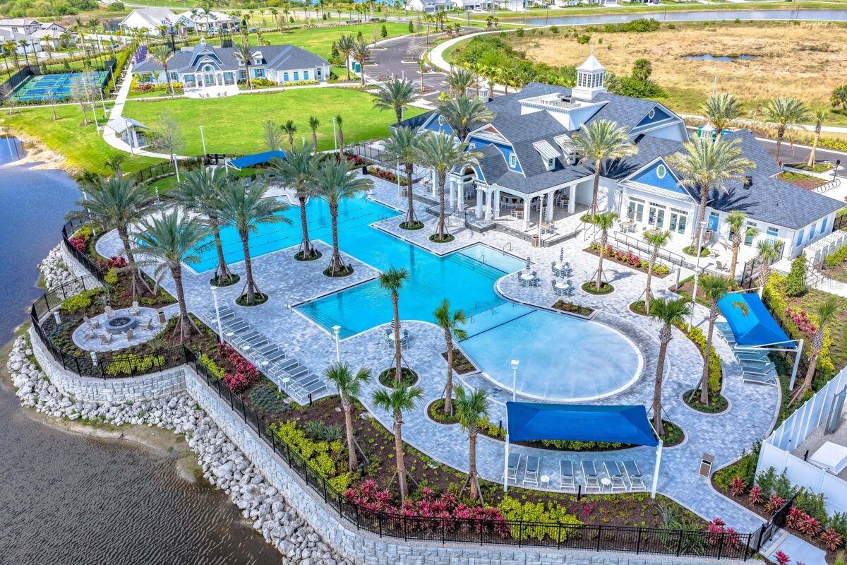 Resort Style Pool