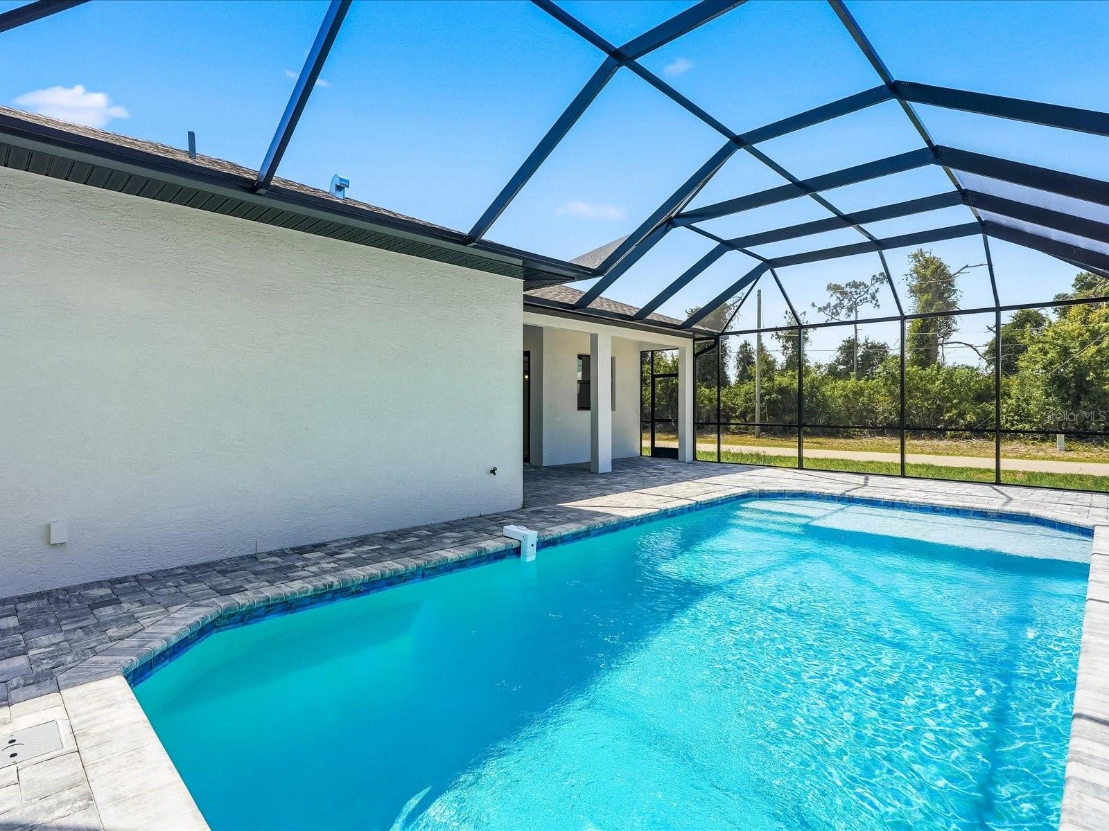 28'x13' pool