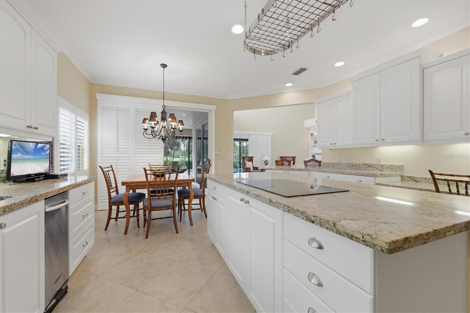 7596 Calle Facil, Sarasota, FL 34238 — photo 18 of 56