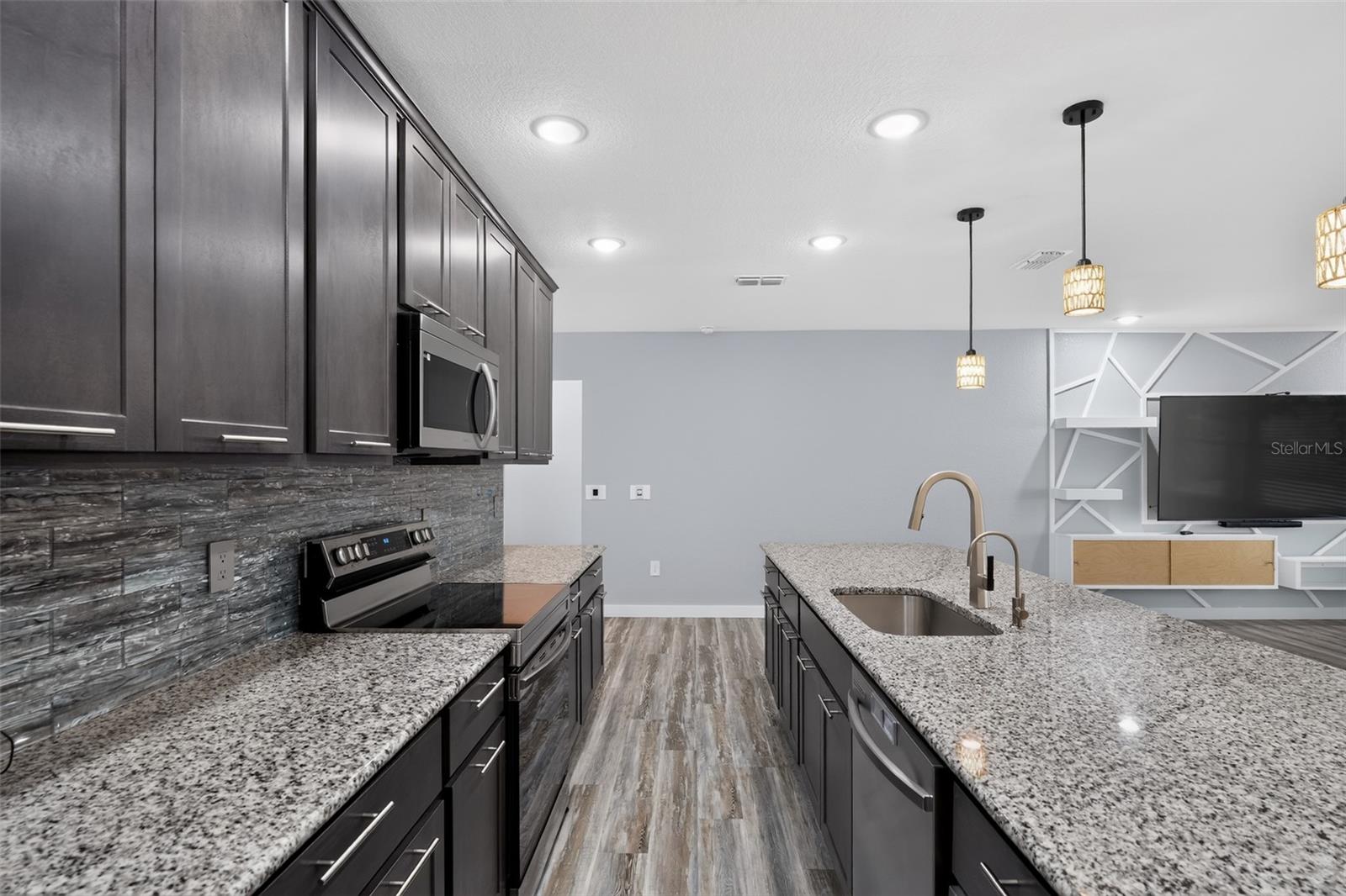 2595 Hagoplan Ln, North Port, FL 34288 — photo 15 of 45