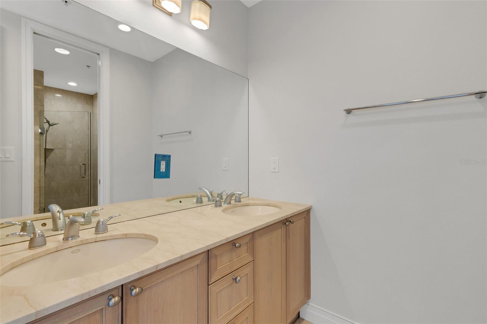 235 Cocoanut Ave #108B, Sarasota, FL 34236 — photo 21 of 43