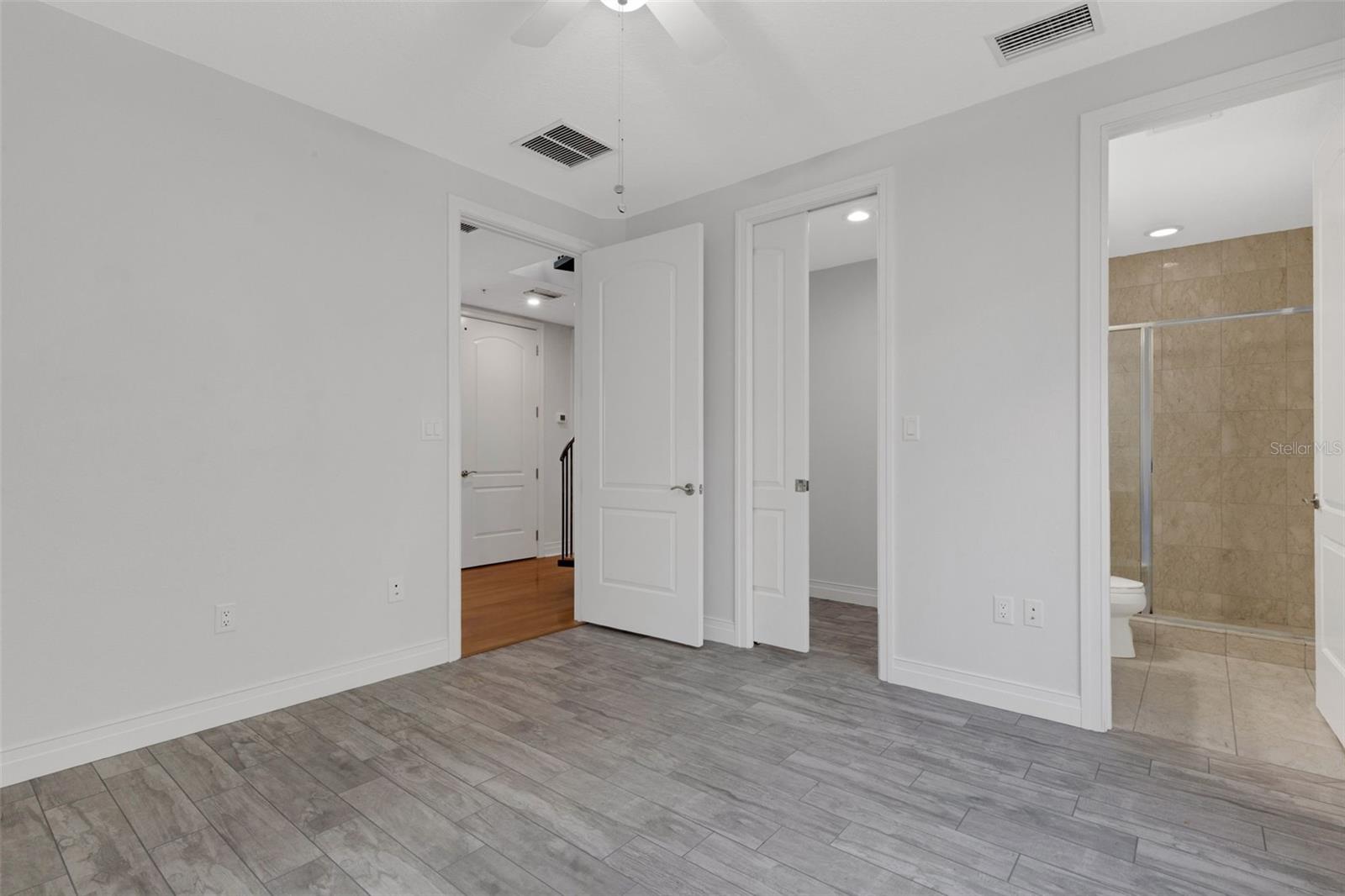 235 Cocoanut Ave #108B, Sarasota, FL 34236 — photo 26 of 43