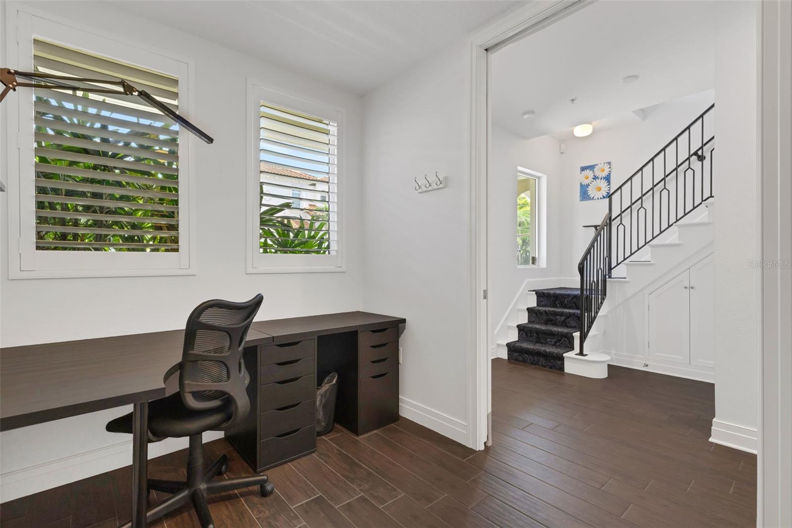 235 Cocoanut Ave #108B, Sarasota, FL 34236 — photo 7 of 43