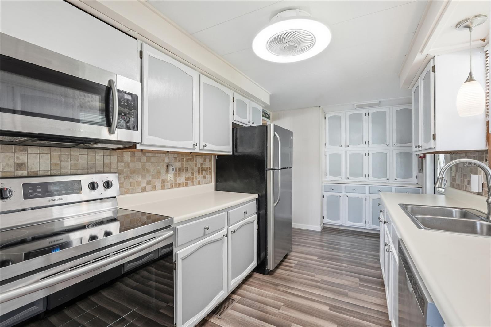 5058 Palena Blvd, North Port, FL 34287 — photo 11 of 36