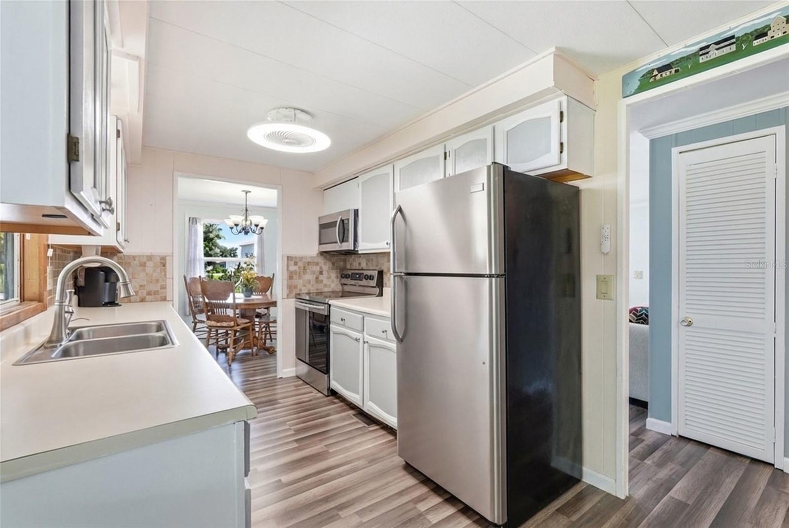 5058 Palena Blvd, North Port, FL 34287 — photo 13 of 36