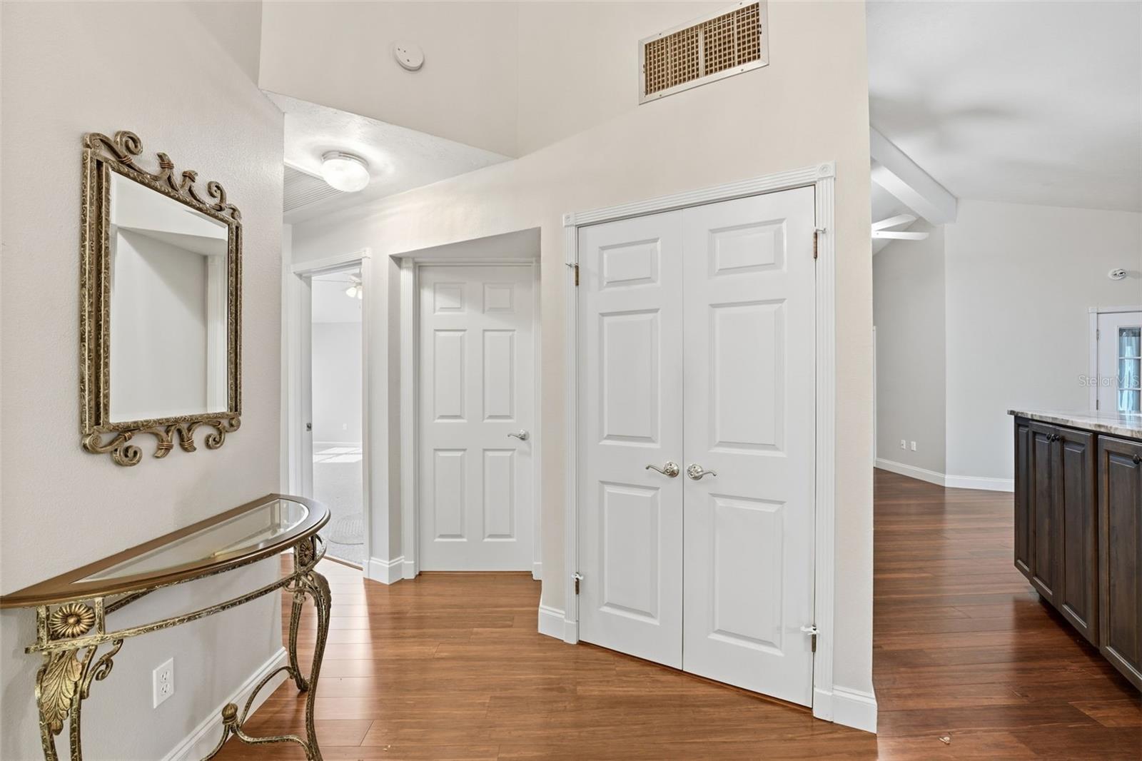 UPSTAIRS FOYER