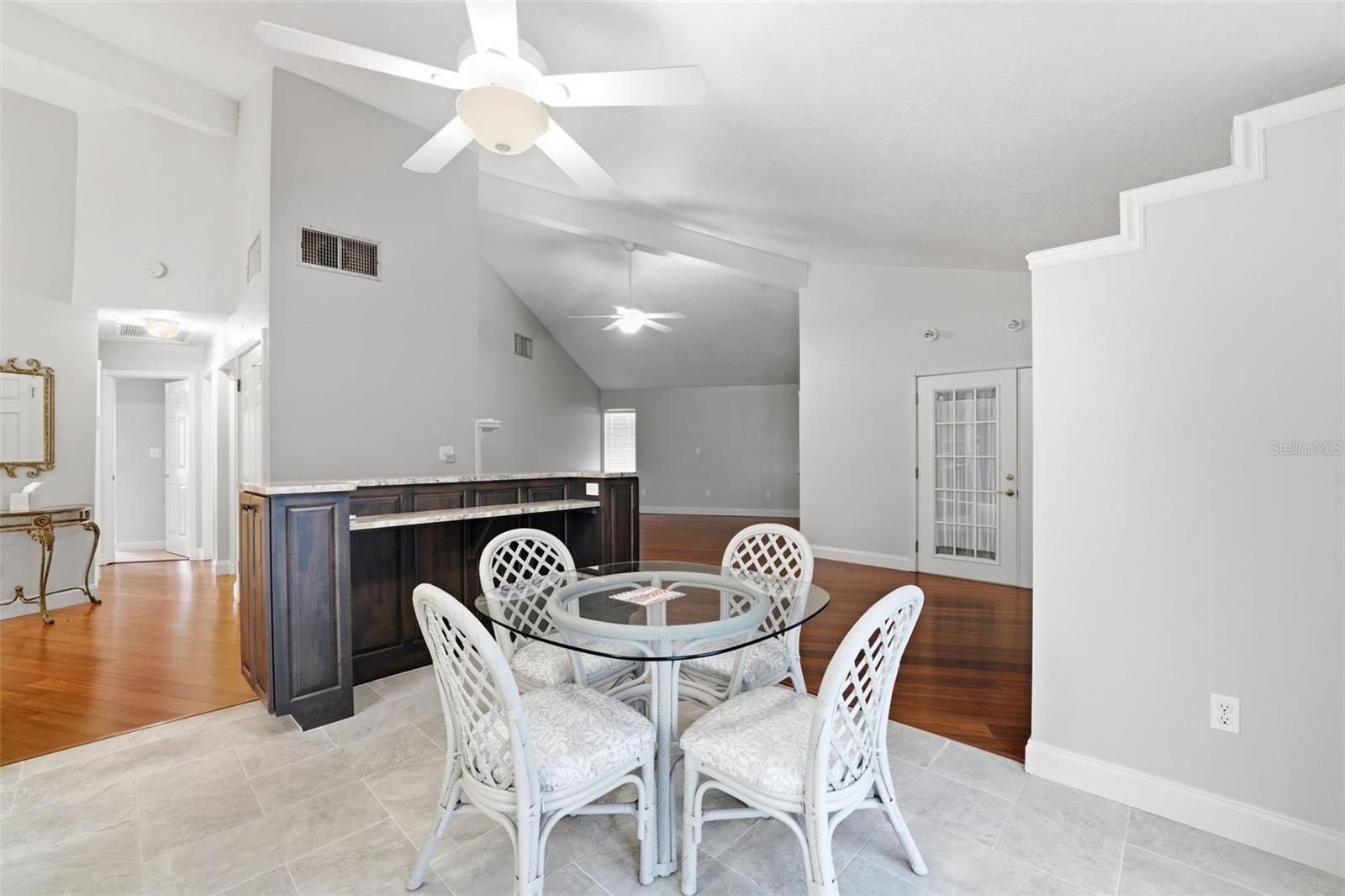 BREAKFAST AREA OFF KITCHEN