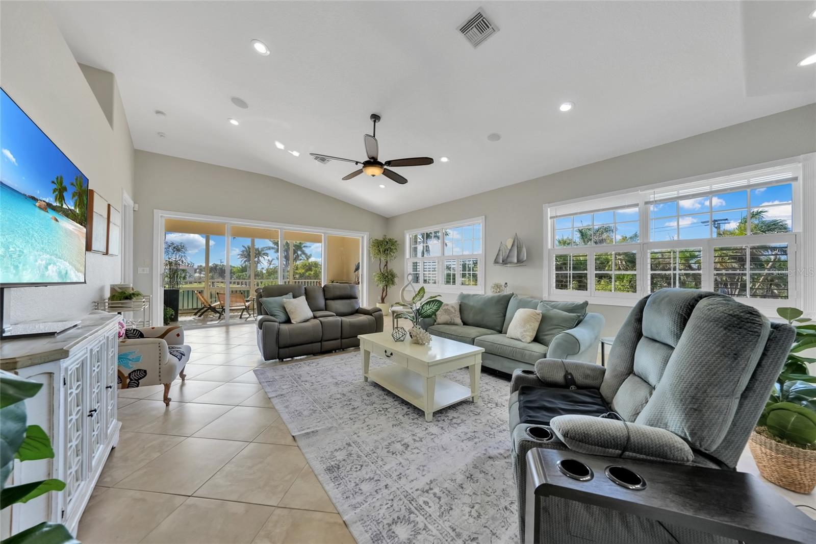 196 Tarpon Cove Blvd #722, Punta Gorda, FL 33950 — photo 6 of 47