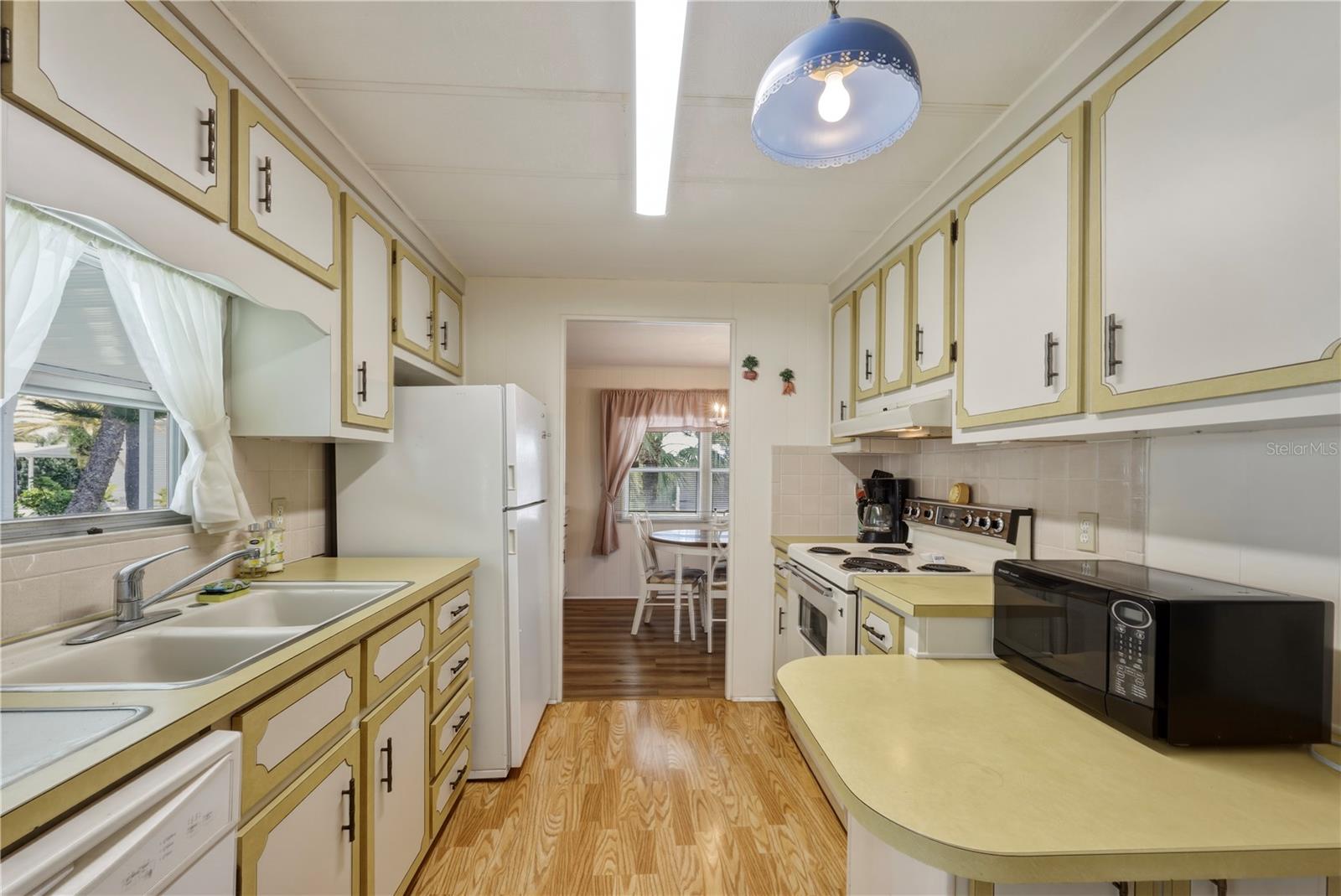 2100 Kings Hwy #522, Port Charlotte, FL 33980 — photo 13 of 82