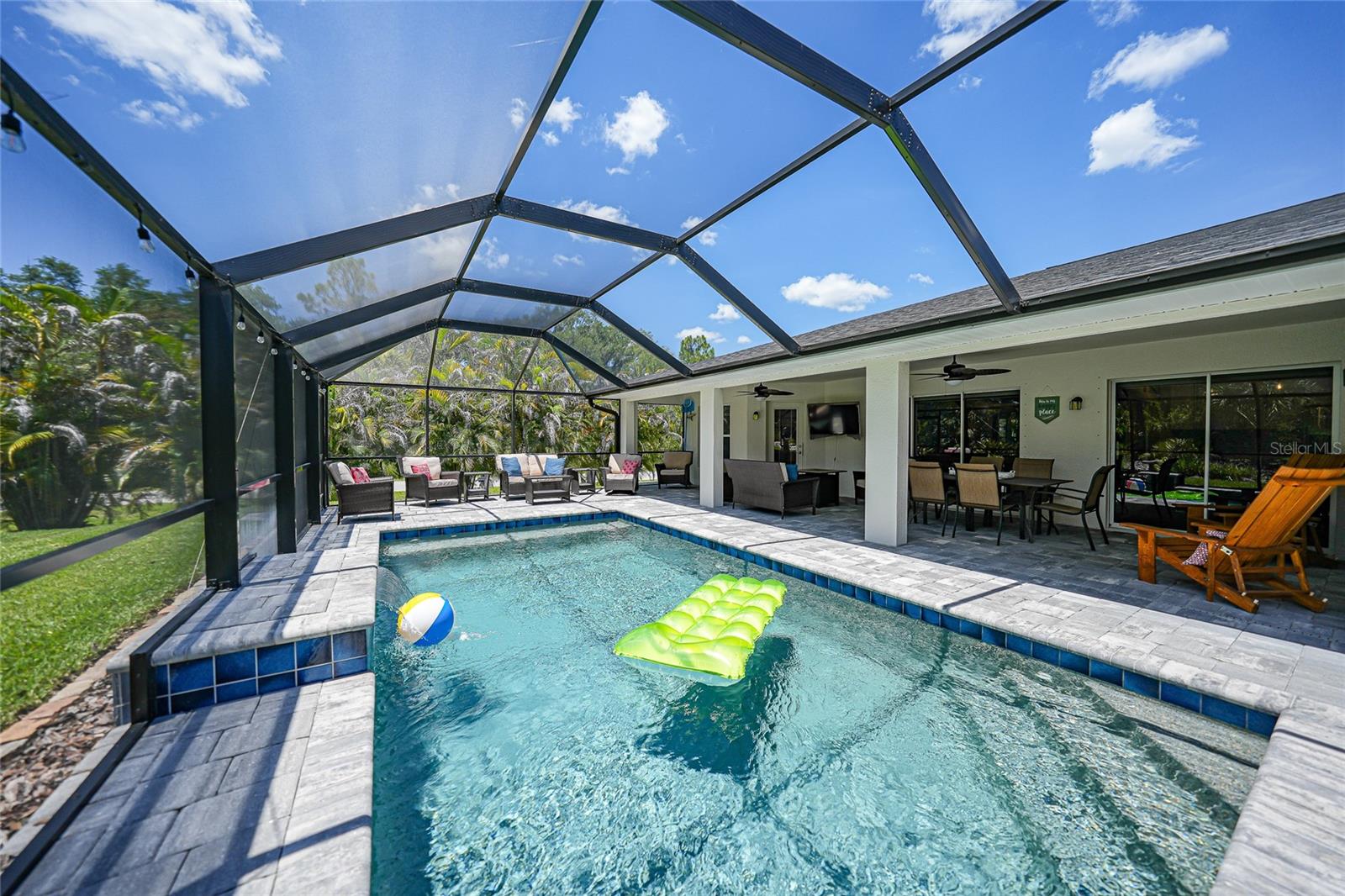 1282 Clearview Dr, Port Charlotte, FL 33953 — photo 3 of 73