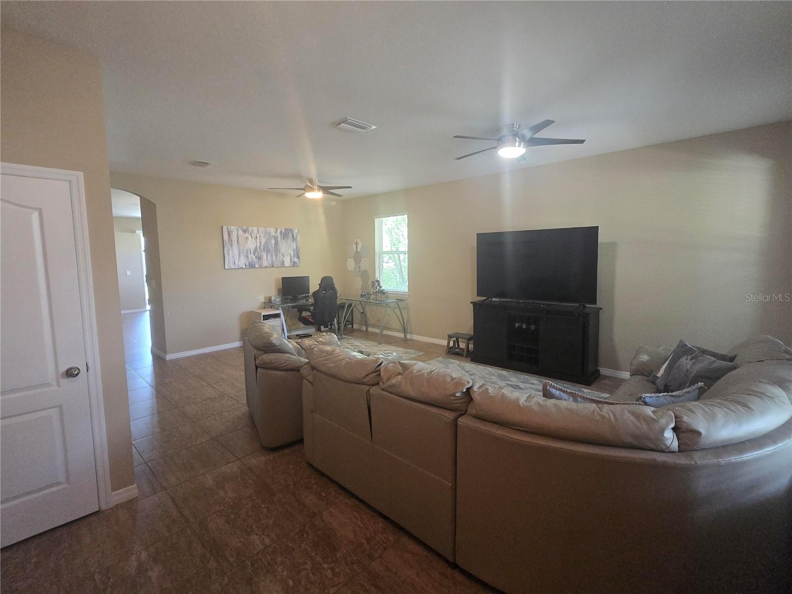 8451 Karpeal Dr, Sarasota, FL 34238 — photo 3 of 18