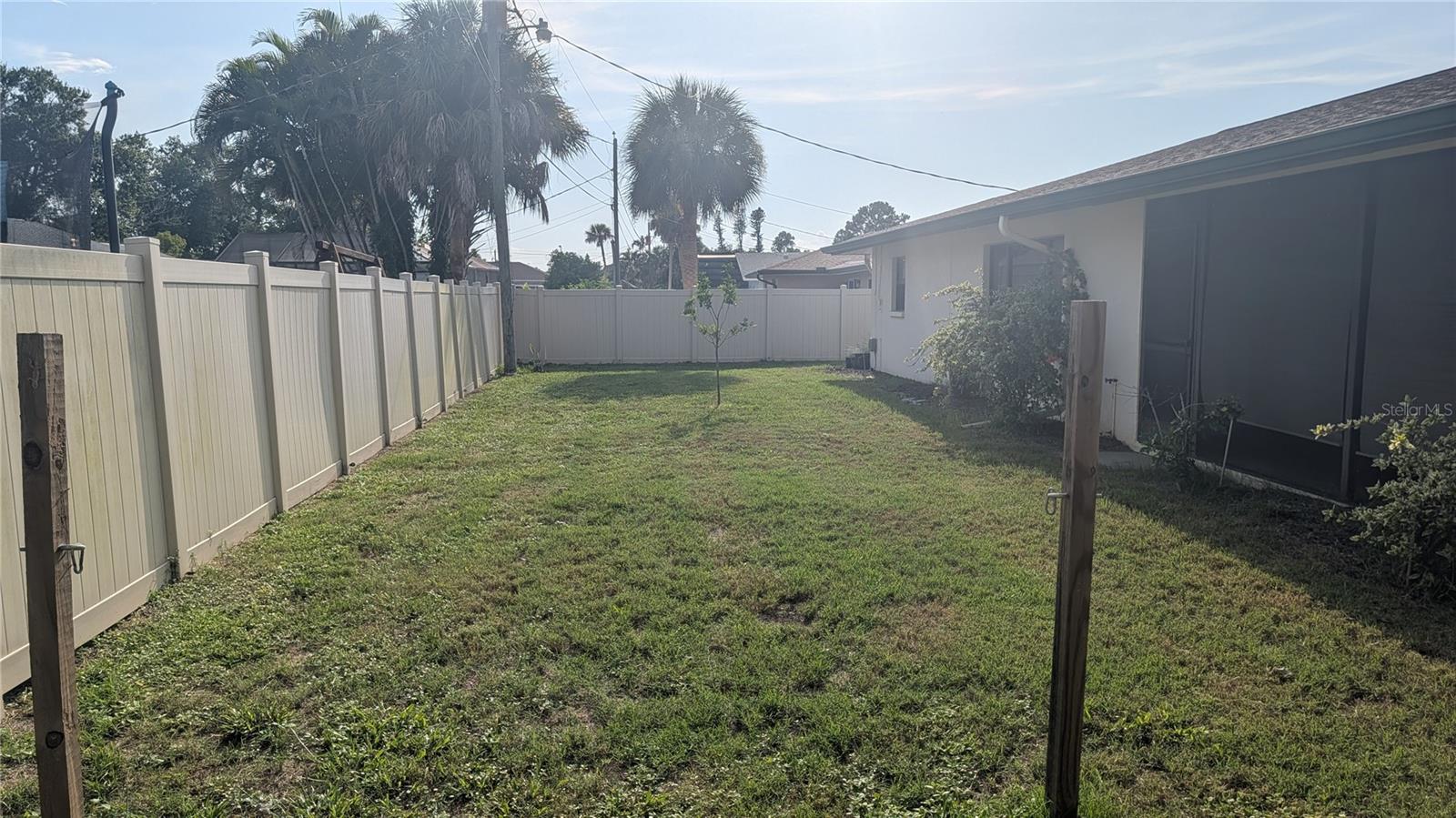 3720 Pin Oaks St, Sarasota, FL 34232 — photo 11 of 15