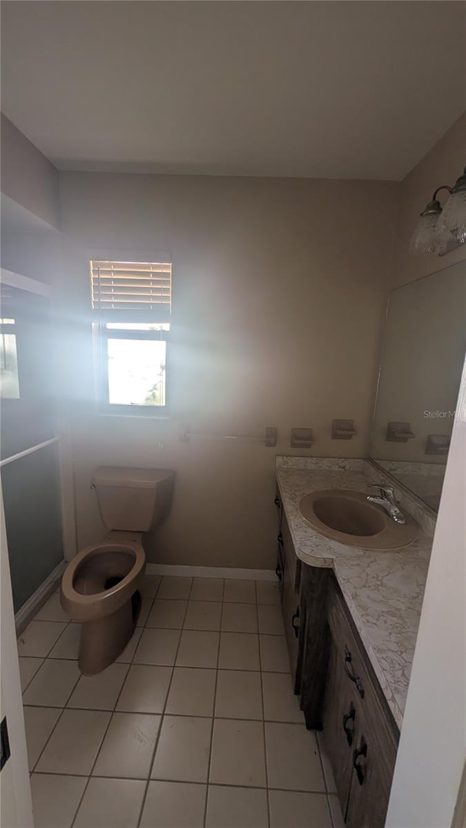 3720 Pin Oaks St, Sarasota, FL 34232 — photo 9 of 15