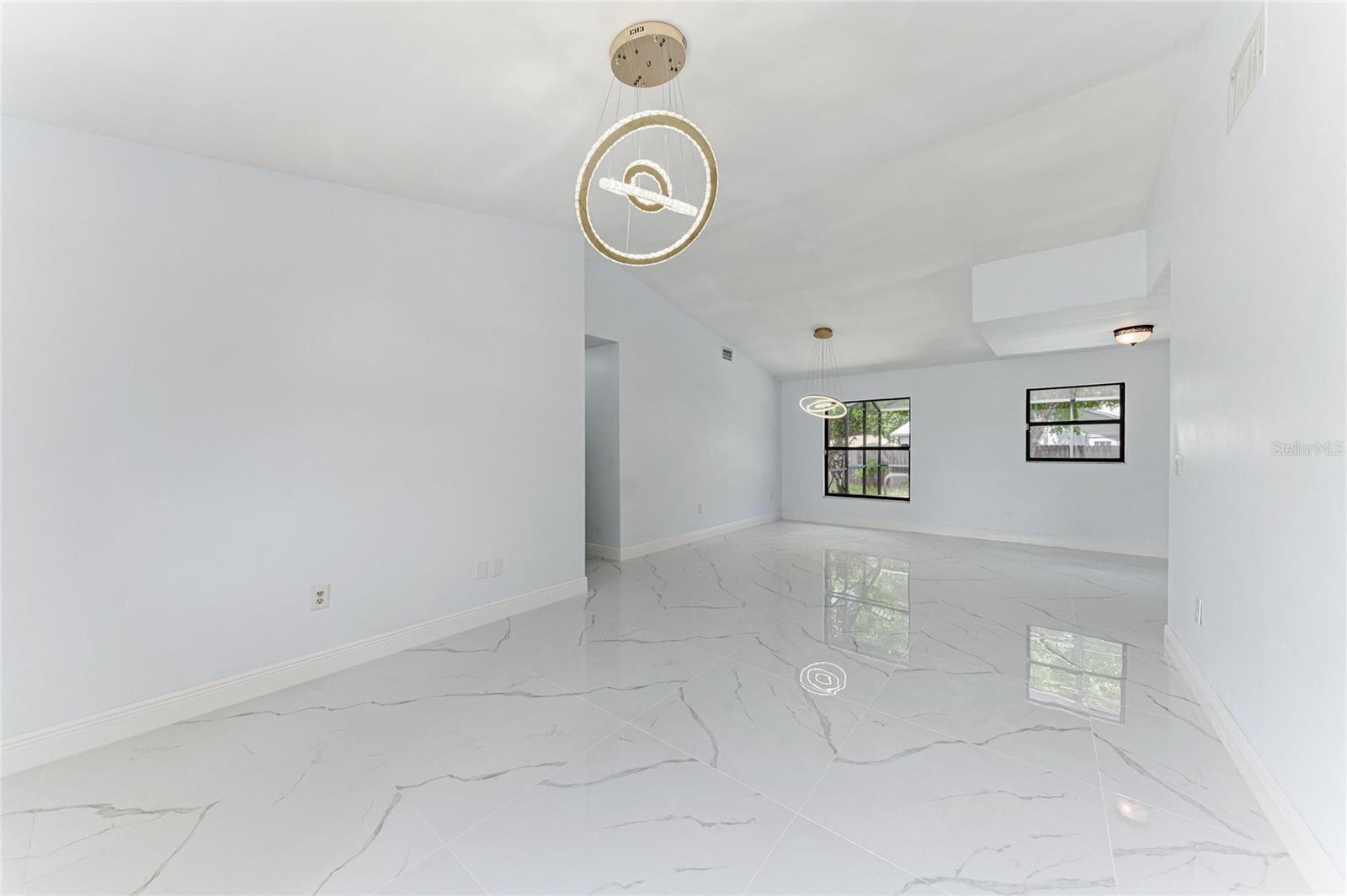6540 Mauna Loa Blvd, Sarasota, FL 34241 — photo 11 of 53