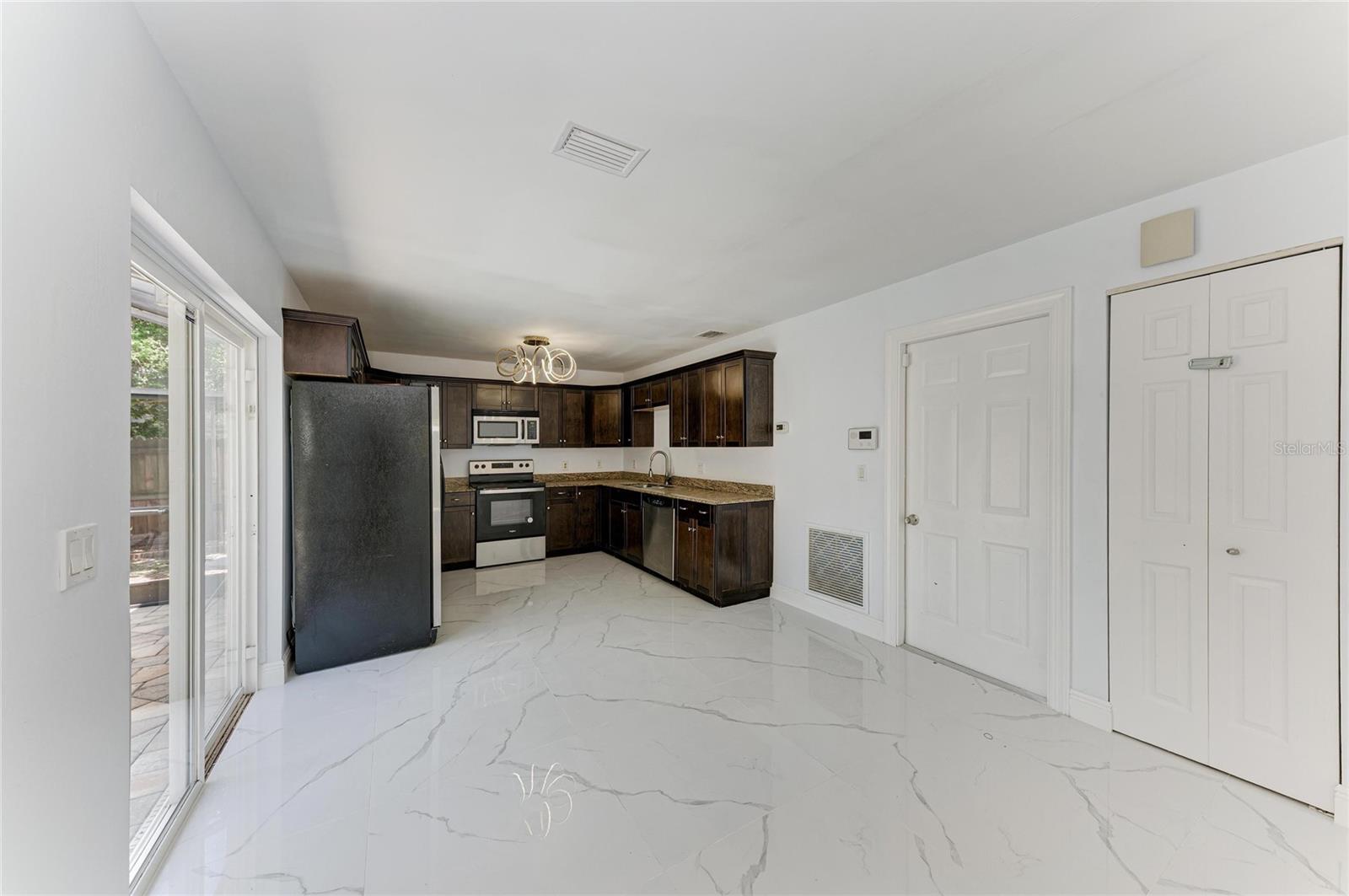 6540 Mauna Loa Blvd, Sarasota, FL 34241 — photo 15 of 53