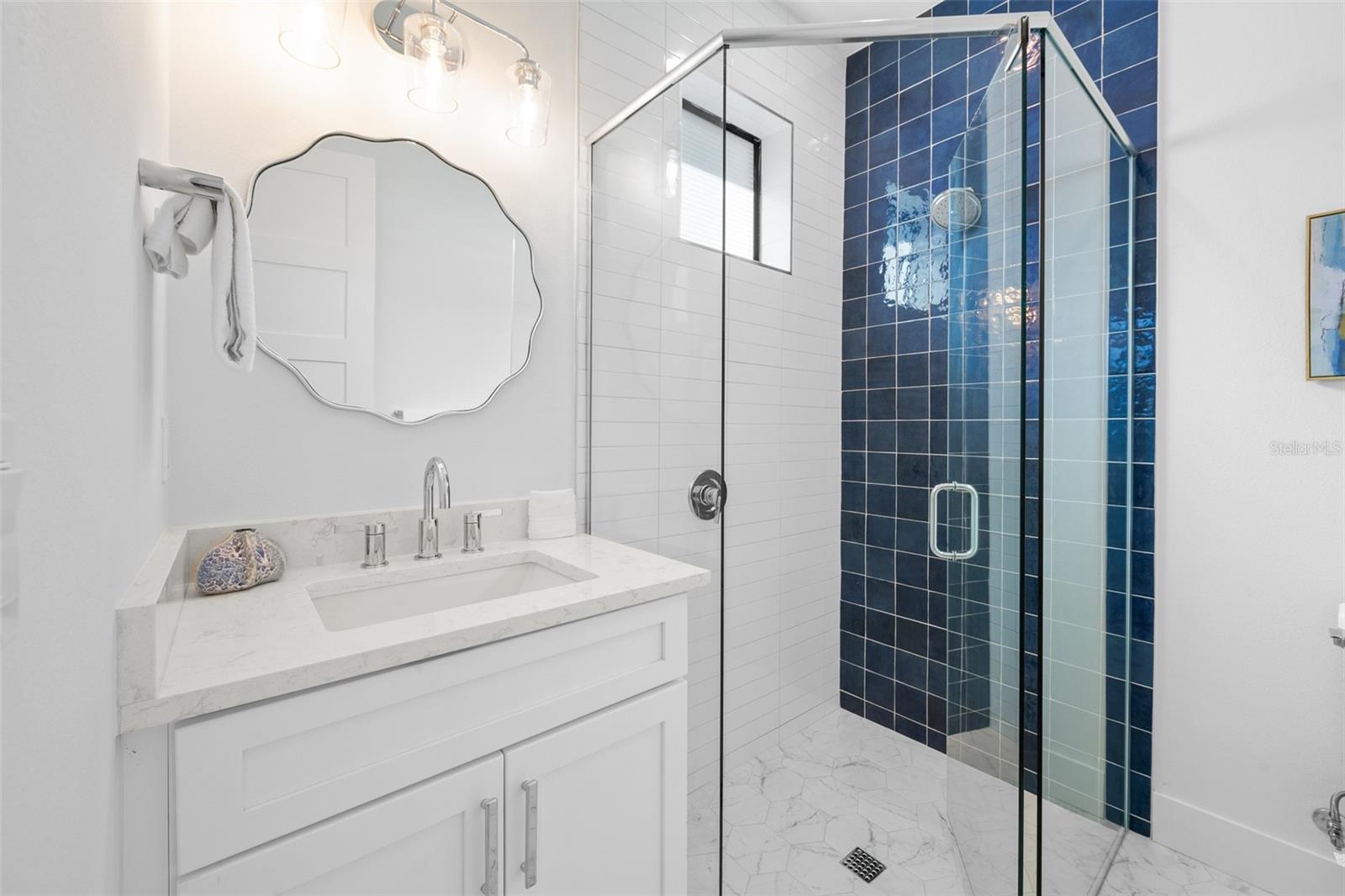 211 Grant Dr, Sarasota, FL 34236 — photo 20 of 87