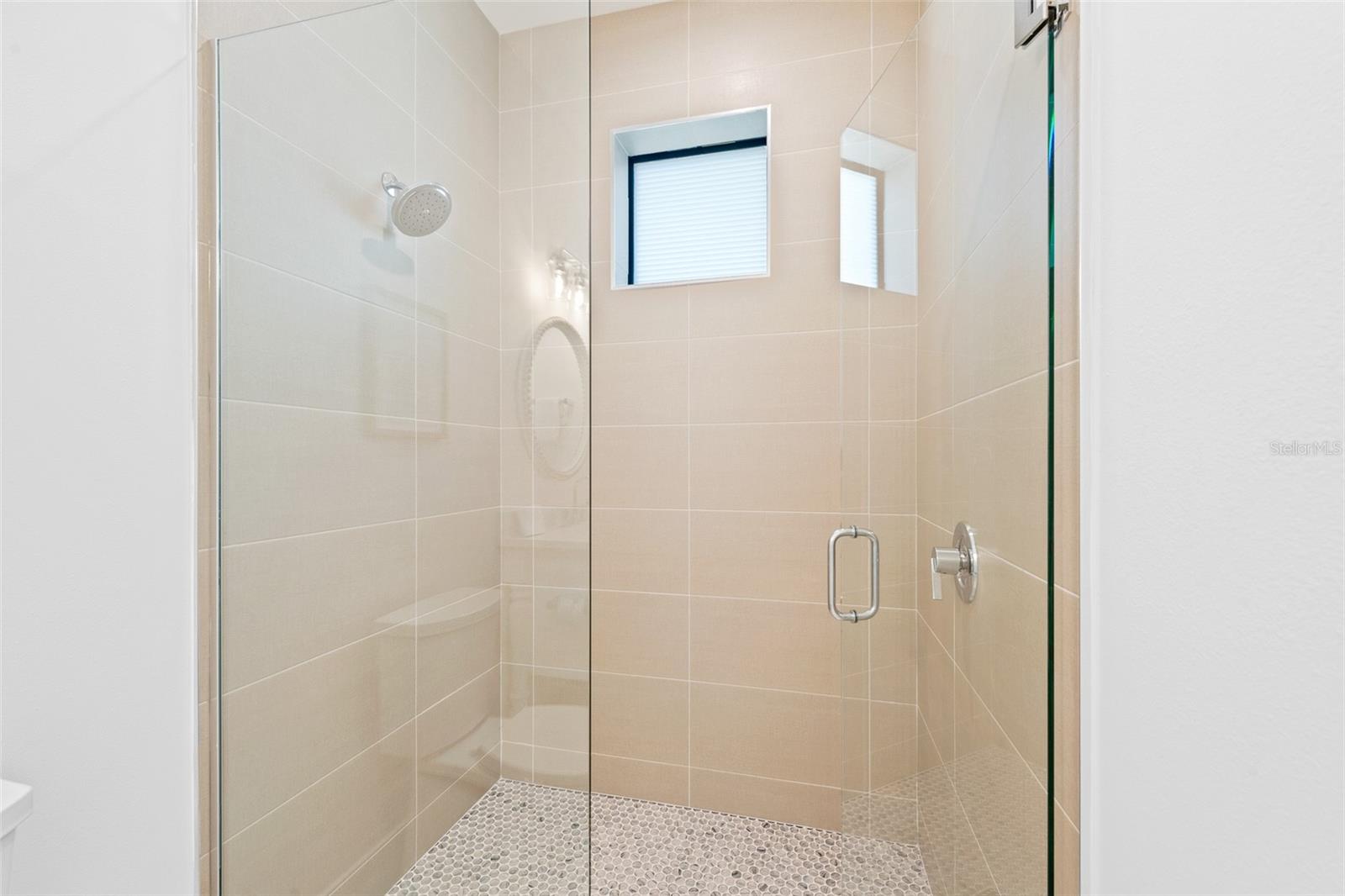 211 Grant Dr, Sarasota, FL 34236 — photo 25 of 87