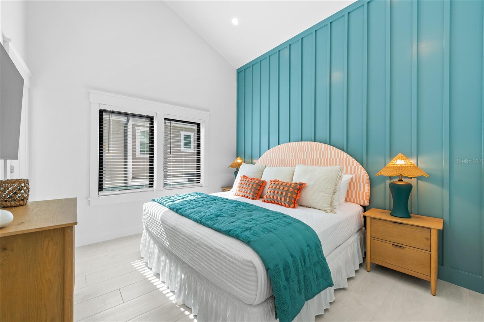 211 Grant Dr, Sarasota, FL 34236 — photo 46 of 87