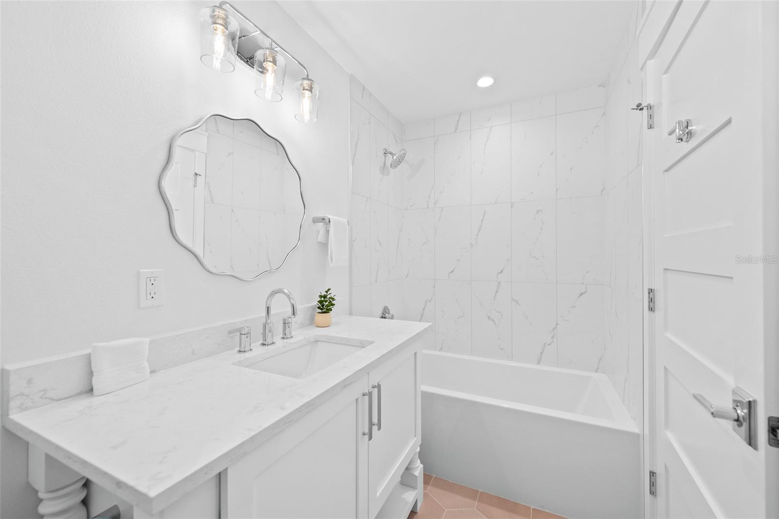 211 Grant Dr, Sarasota, FL 34236 — photo 58 of 87