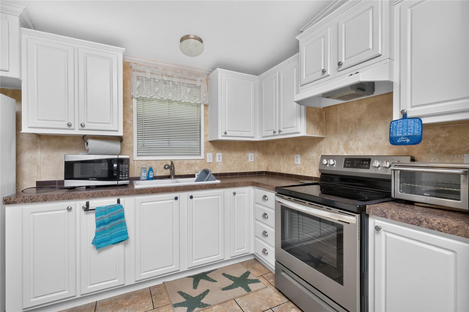 7464 Danvers Cir, Port Charlotte, FL 33981 — photo 3 of 44