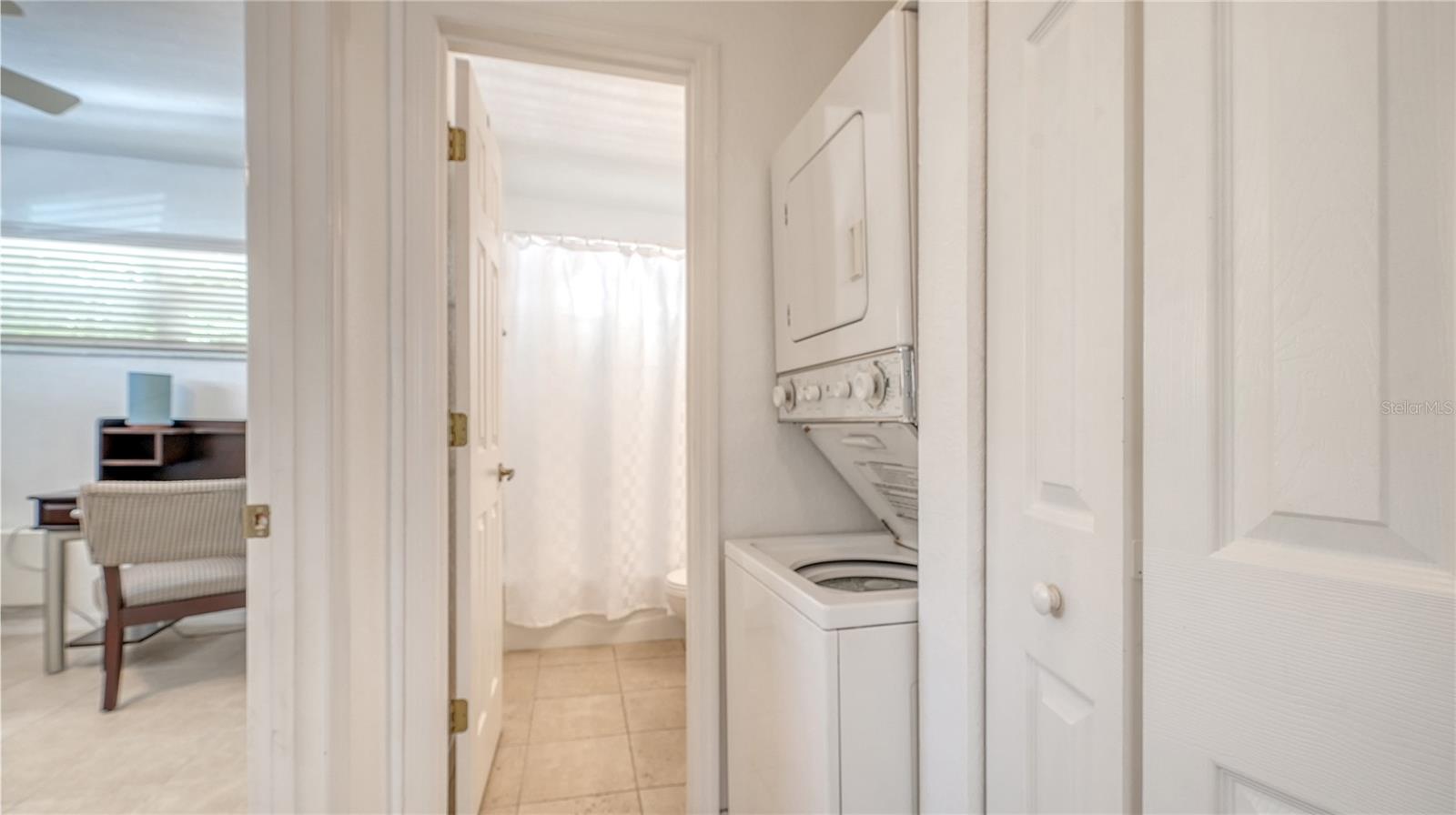 1749 Hillview St #1, Sarasota, FL 34239 — photo 14 of 32