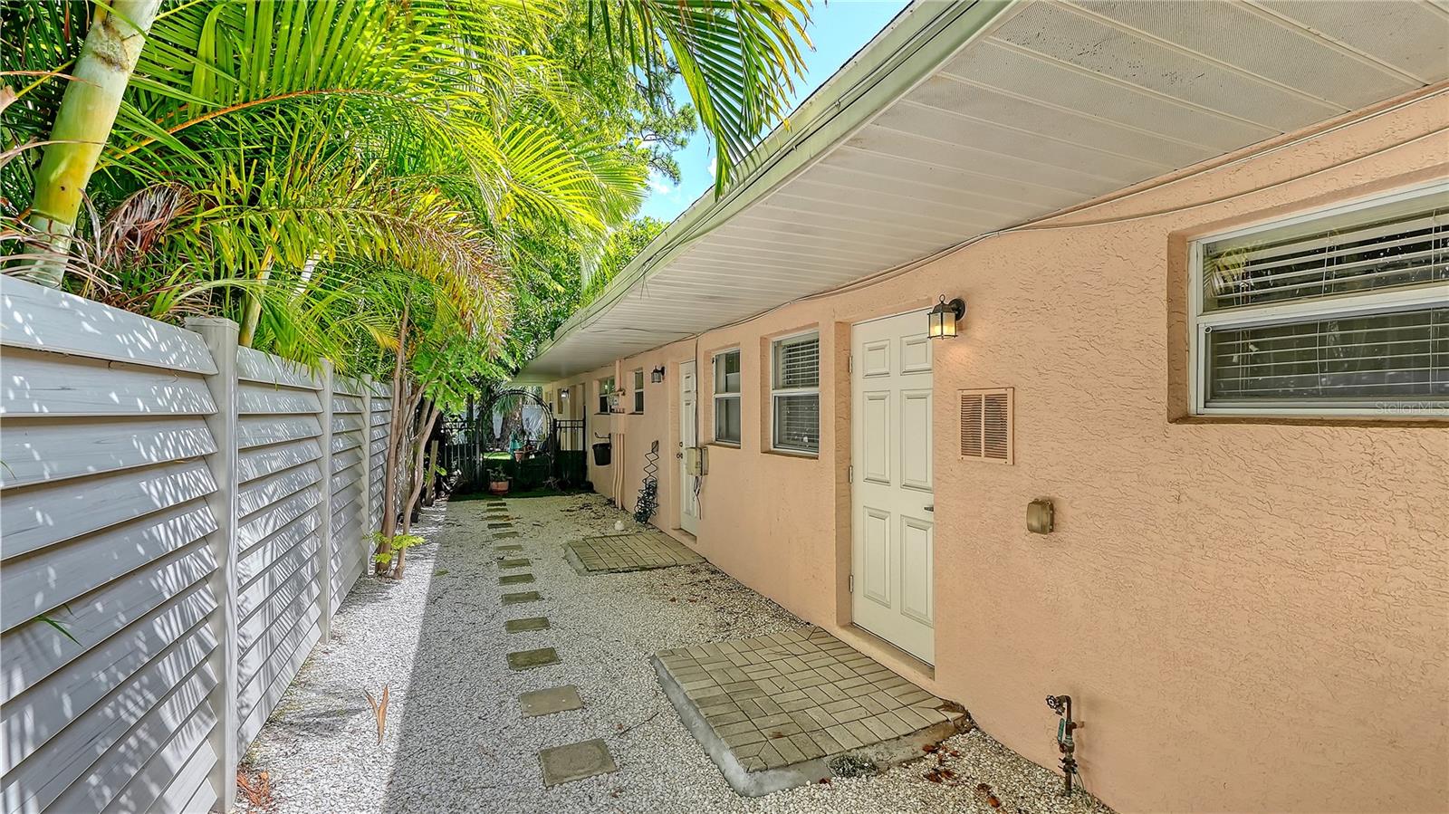 1749 Hillview St #1, Sarasota, FL 34239 — photo 17 of 32