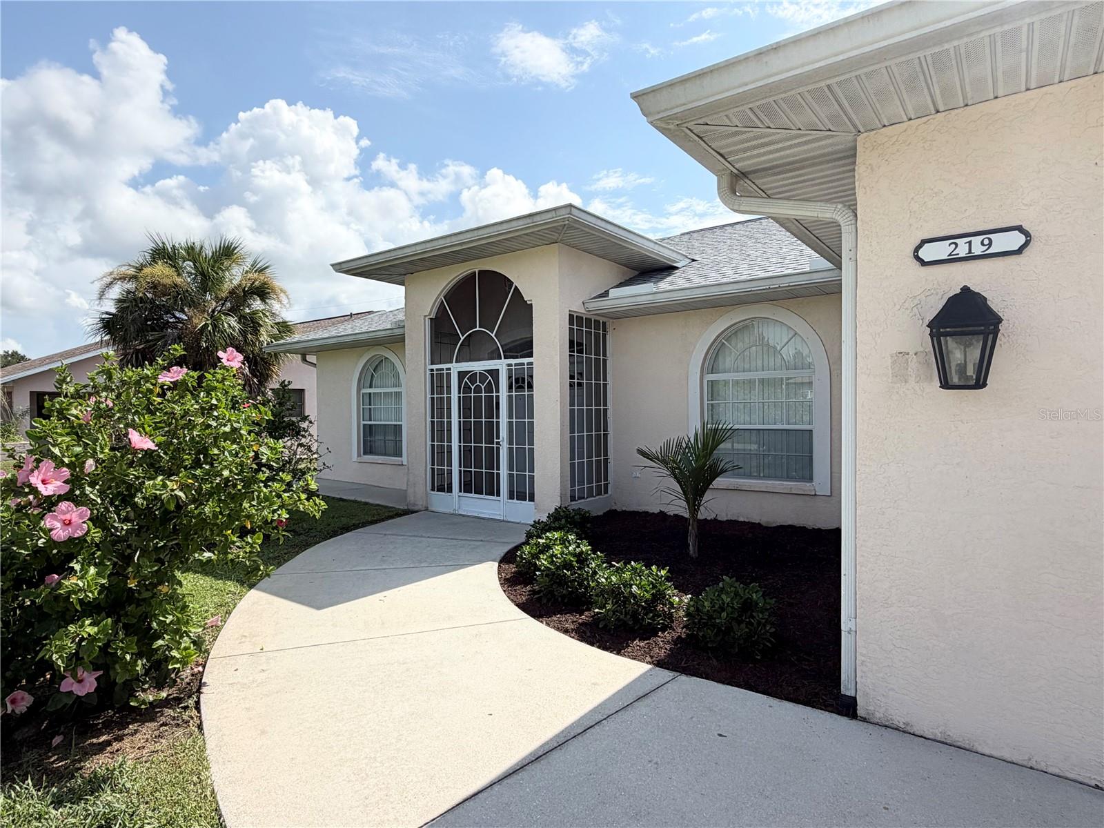 219 Venetia Ave, North Port, FL 34287 — photo 2 of 38